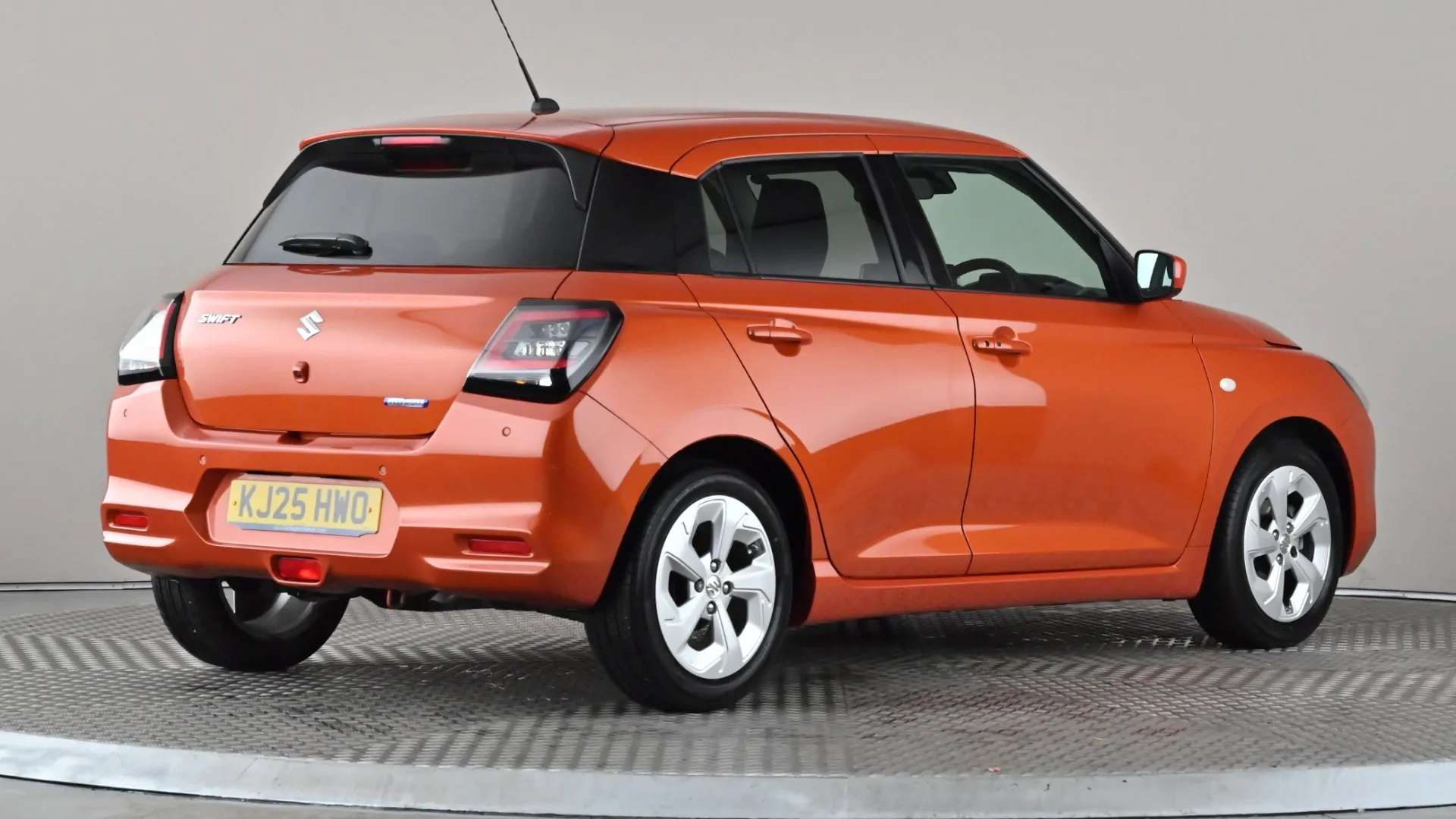 2025 SUZUKI SWIFT 2025 SUZUKI SWIFT