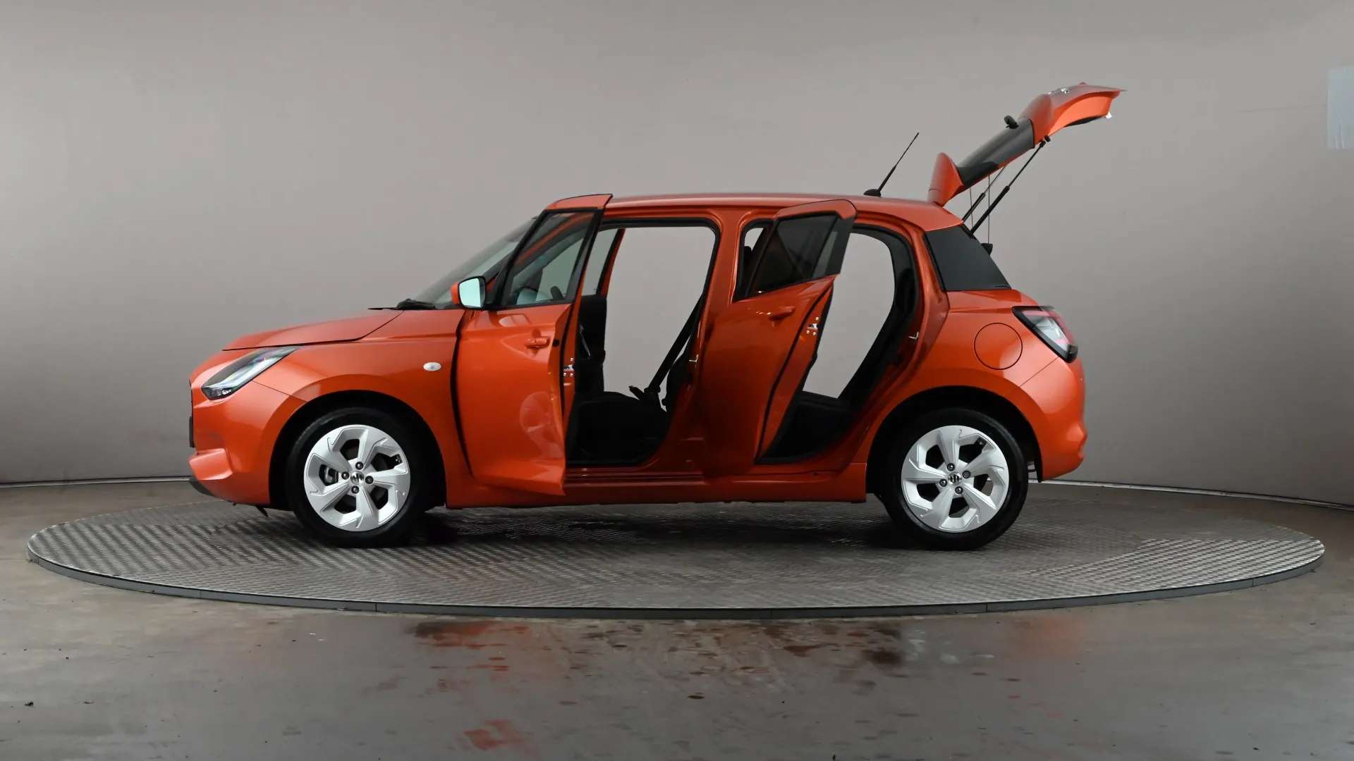 2025 SUZUKI SWIFT 2025 SUZUKI SWIFT
