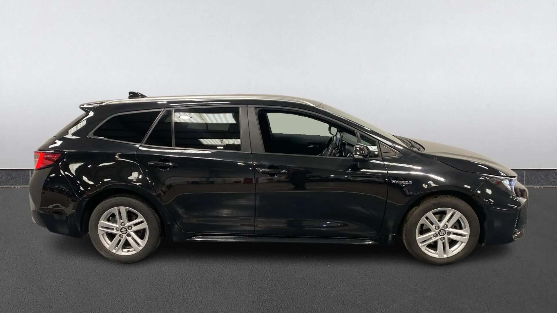 A 2023 SUZUKI SWACE 1.8 Hybrid Motion CVT A 2023 SUZUKI SWACE 1.8 Hybrid Motion CVT