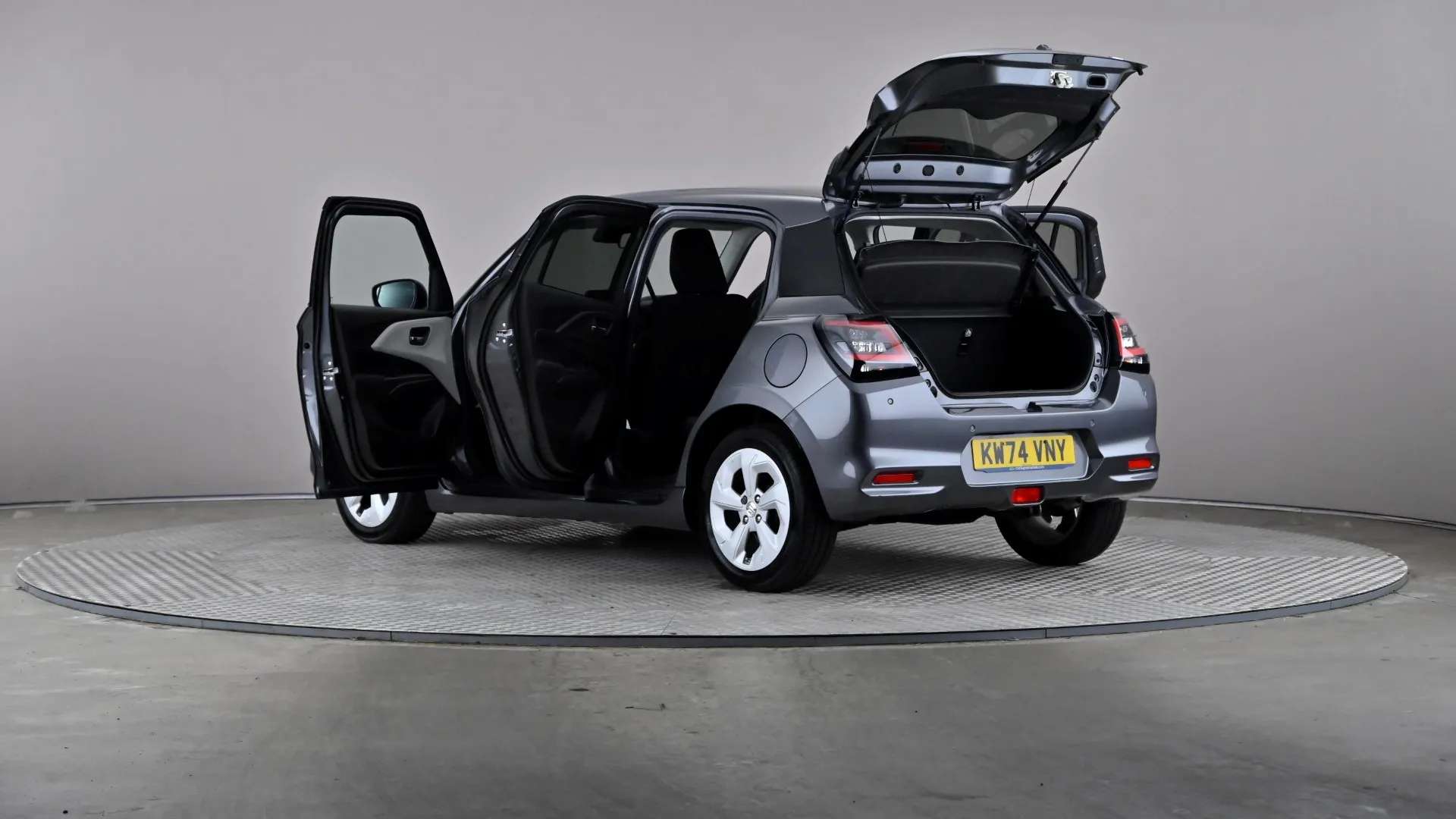 2025 SUZUKI SWIFT 2025 SUZUKI SWIFT