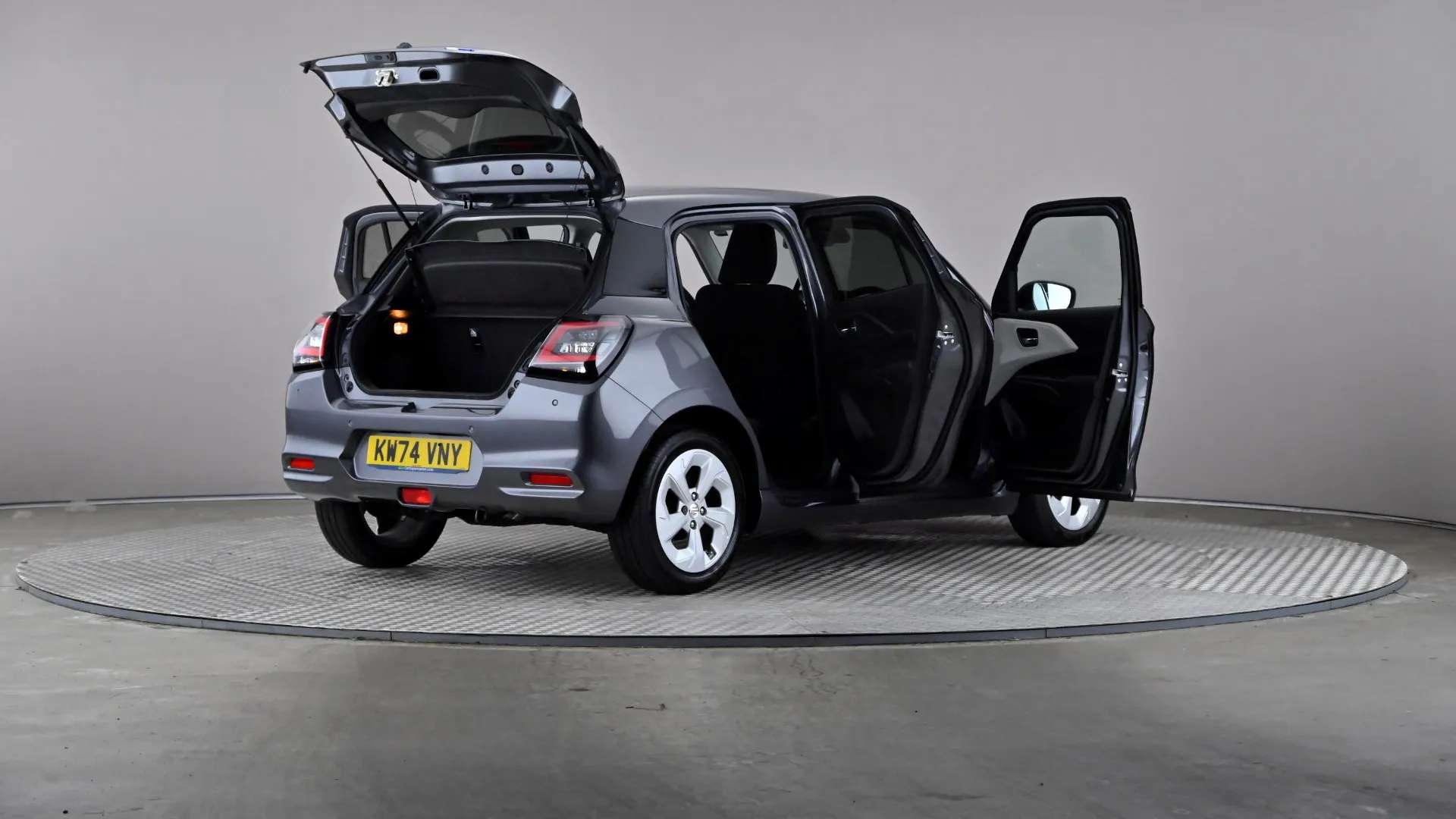 2025 SUZUKI SWIFT 2025 SUZUKI SWIFT