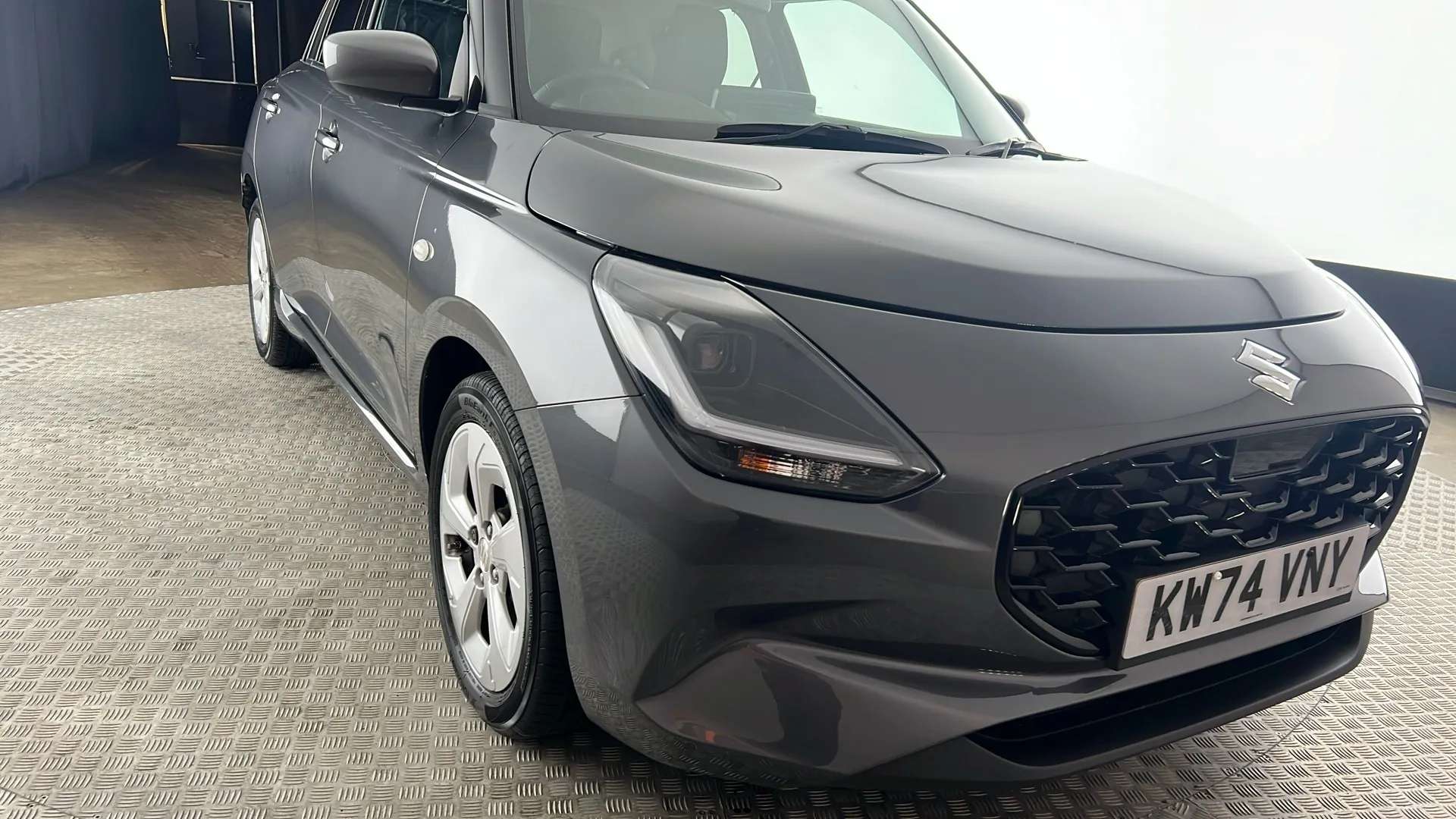 2025 SUZUKI SWIFT 2025 SUZUKI SWIFT