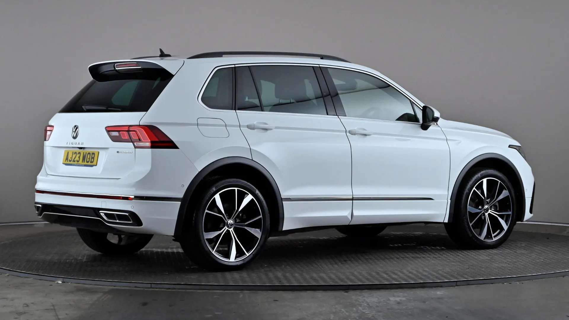 2023 VOLKSWAGEN TIGUAN 2023 VOLKSWAGEN TIGUAN