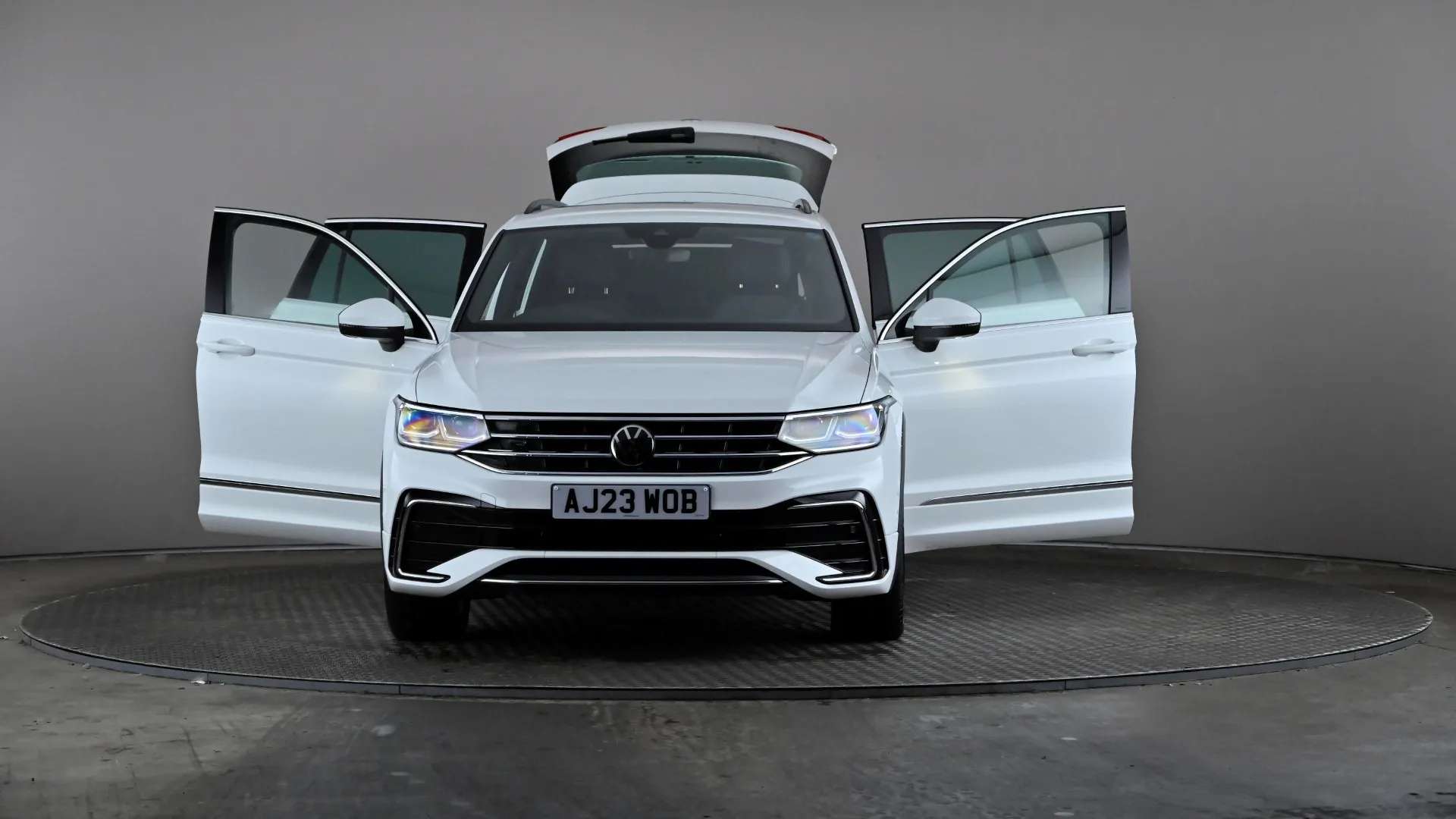 2023 VOLKSWAGEN TIGUAN 2023 VOLKSWAGEN TIGUAN