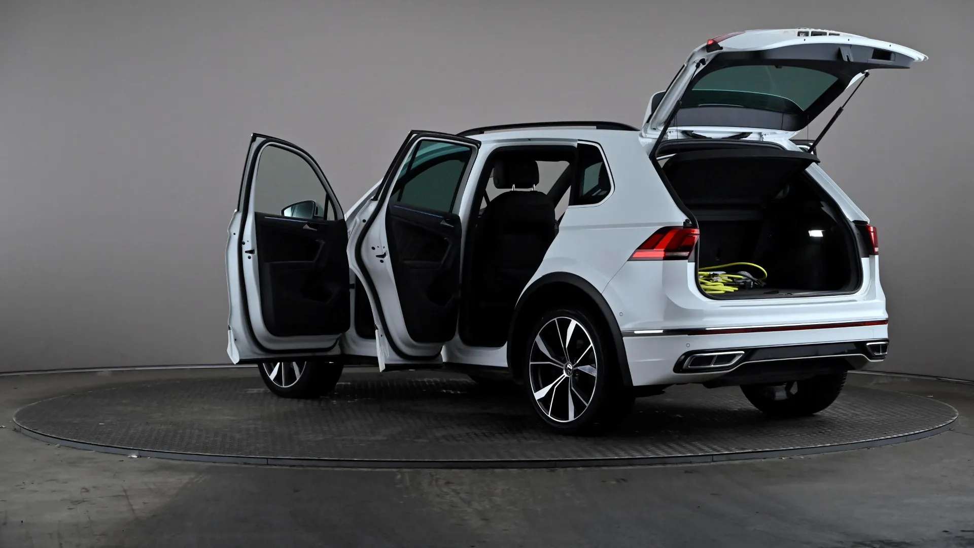 2023 VOLKSWAGEN TIGUAN 2023 VOLKSWAGEN TIGUAN