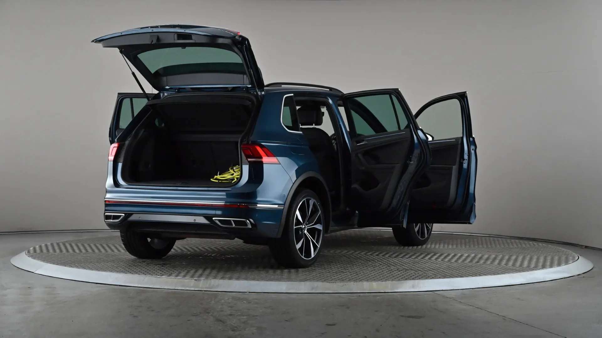 2023 VOLKSWAGEN TIGUAN 2023 VOLKSWAGEN TIGUAN