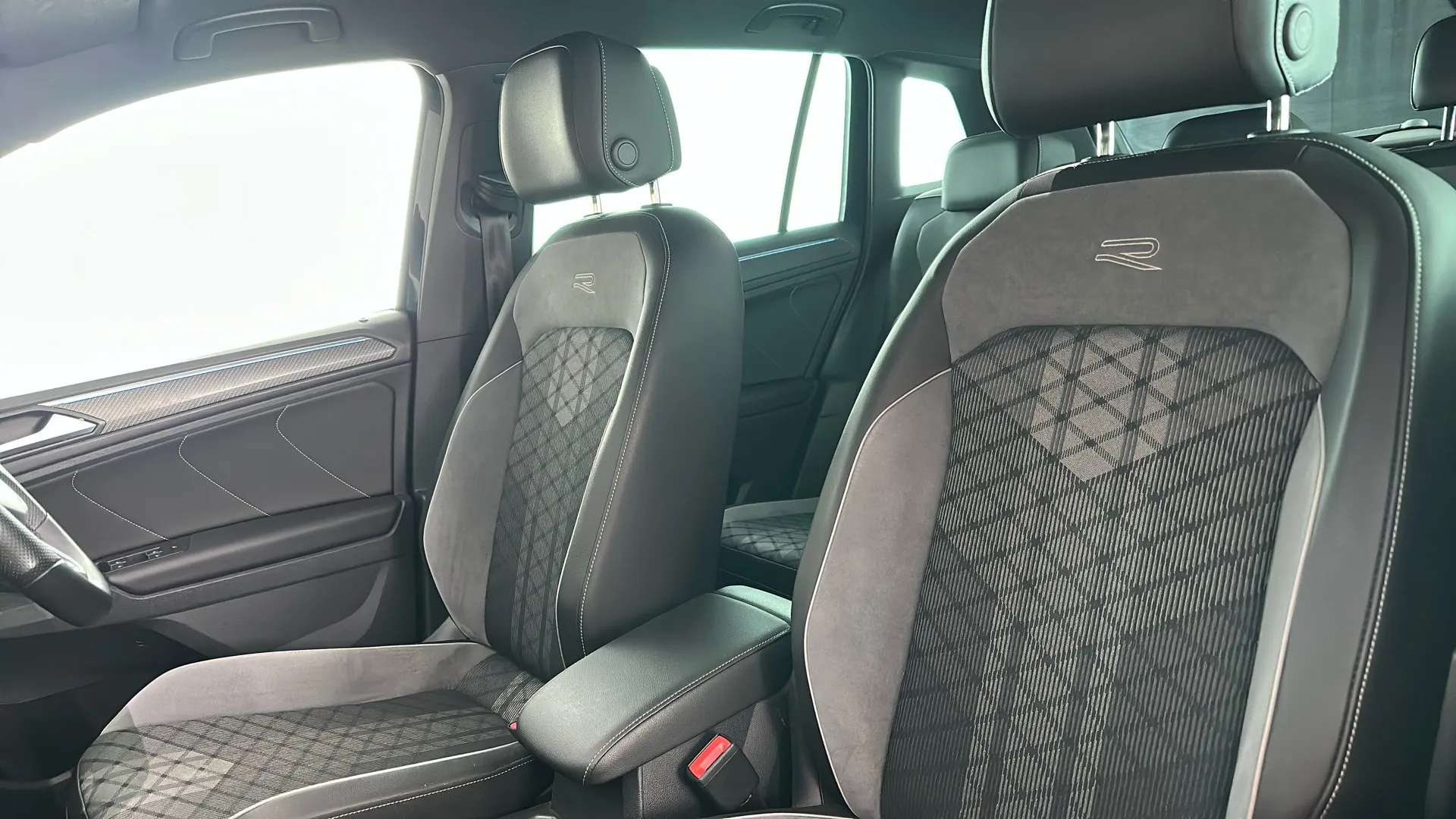 2023 VOLKSWAGEN TIGUAN 2023 VOLKSWAGEN TIGUAN