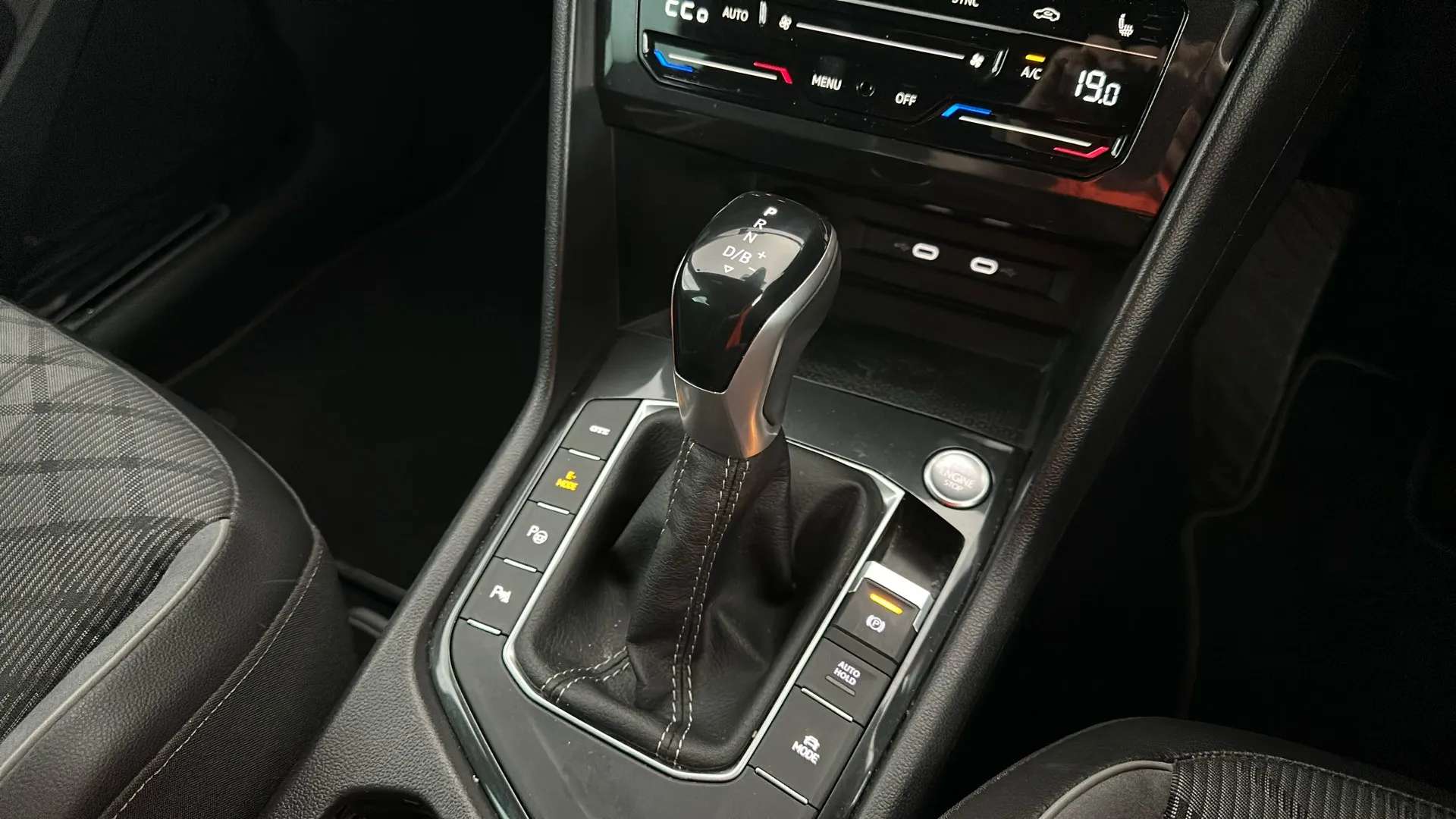 2023 VOLKSWAGEN TIGUAN 2023 VOLKSWAGEN TIGUAN
