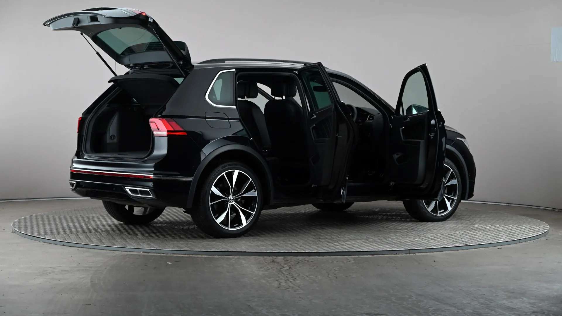 2023 VOLKSWAGEN TIGUAN 2023 VOLKSWAGEN TIGUAN