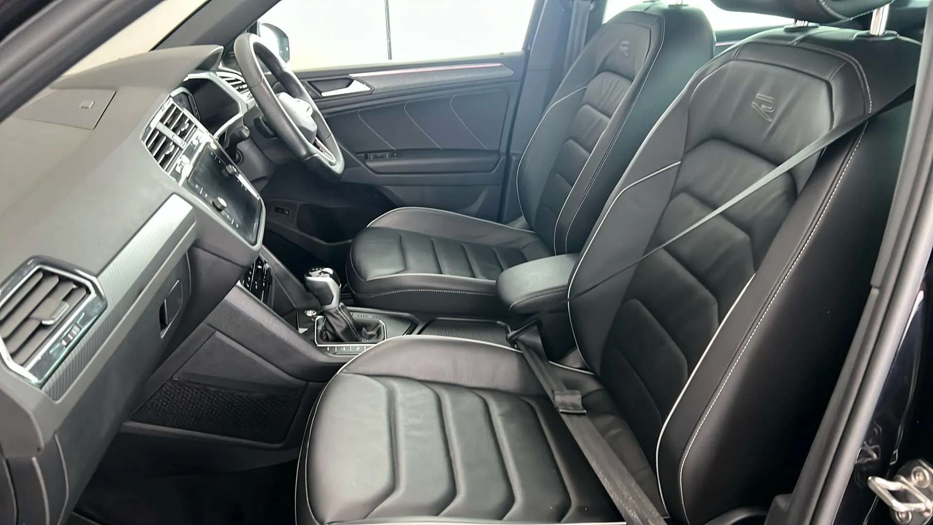 2023 VOLKSWAGEN TIGUAN 2023 VOLKSWAGEN TIGUAN