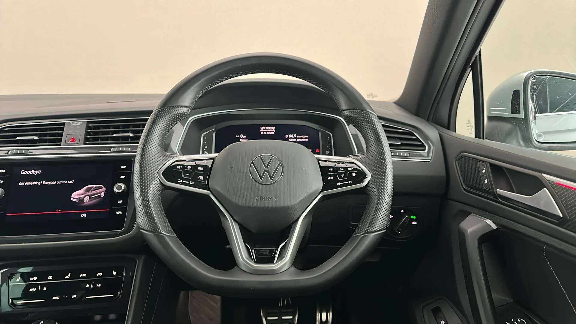2023 VOLKSWAGEN TIGUAN 2023 VOLKSWAGEN TIGUAN