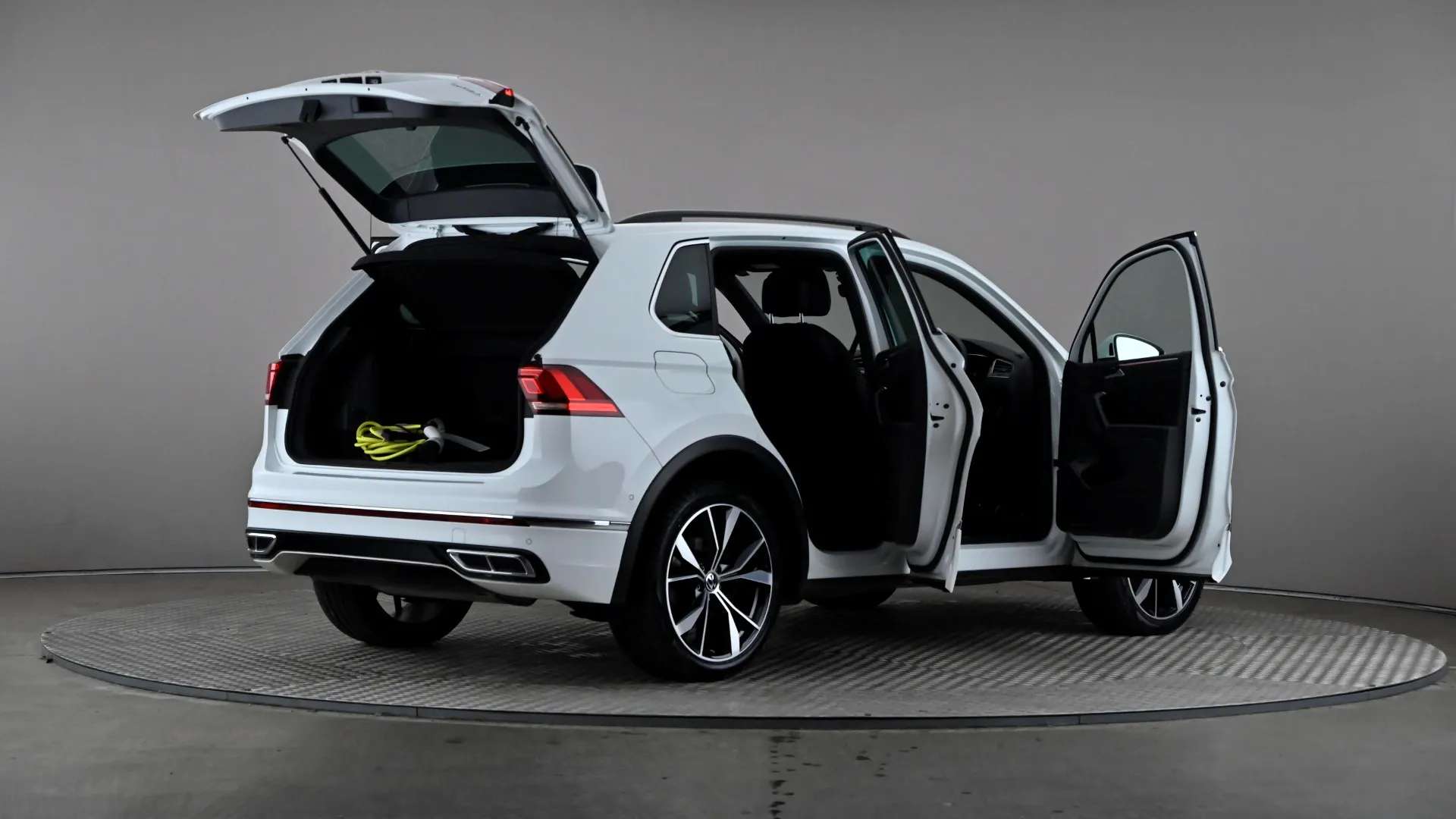 2023 VOLKSWAGEN TIGUAN 2023 VOLKSWAGEN TIGUAN