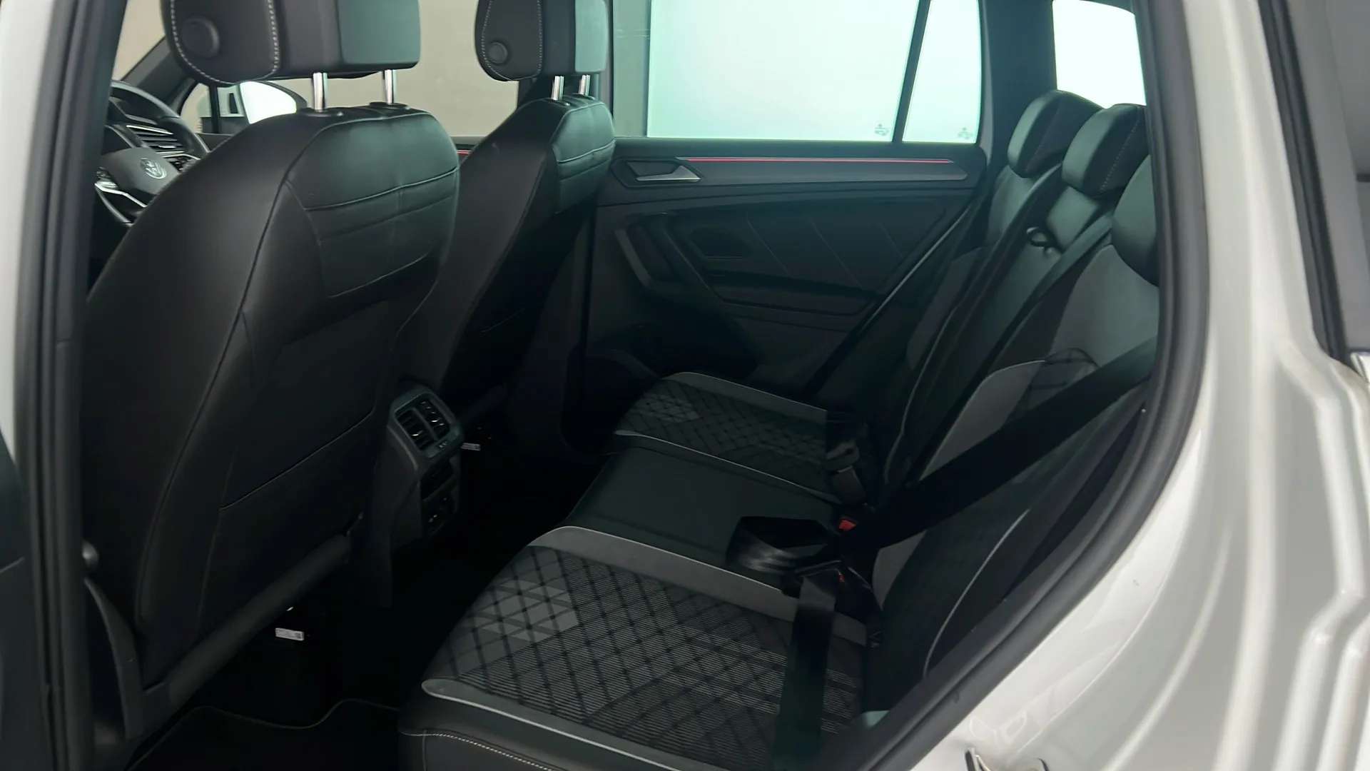 2023 VOLKSWAGEN TIGUAN 2023 VOLKSWAGEN TIGUAN