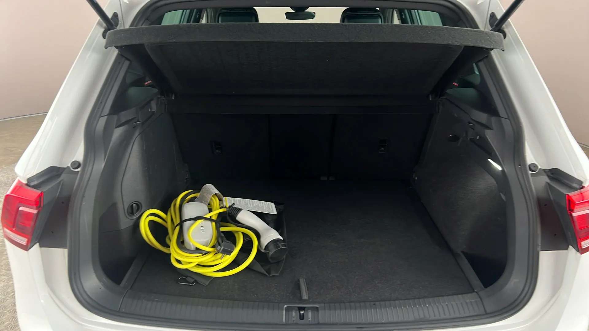 2023 VOLKSWAGEN TIGUAN 2023 VOLKSWAGEN TIGUAN