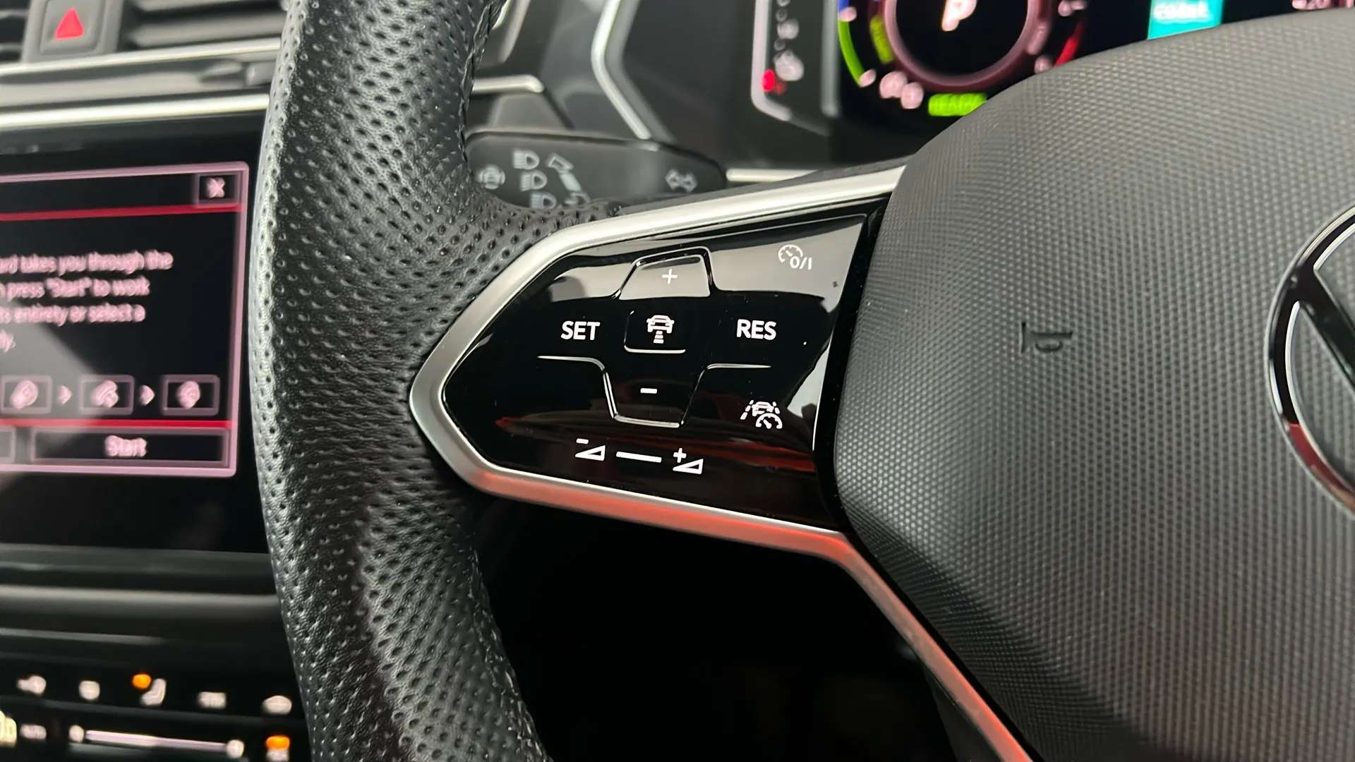 2023 VOLKSWAGEN TIGUAN 2023 VOLKSWAGEN TIGUAN