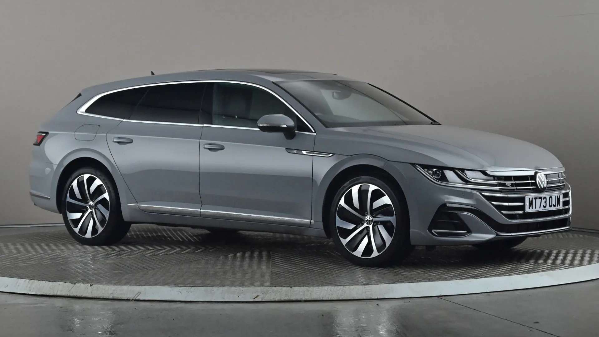 A 2023 VOLKSWAGEN ARTEON 1.4 TSI eHybrid R-Line DSG A 2023 VOLKSWAGEN ARTEON 1.4 TSI eHybrid R-Line DSG
