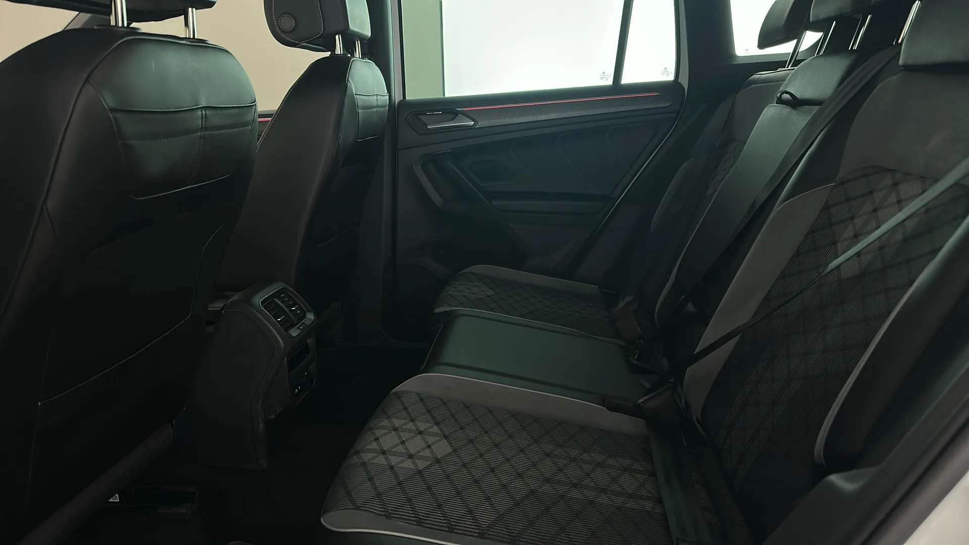 2022 VOLKSWAGEN TIGUAN 2022 VOLKSWAGEN TIGUAN