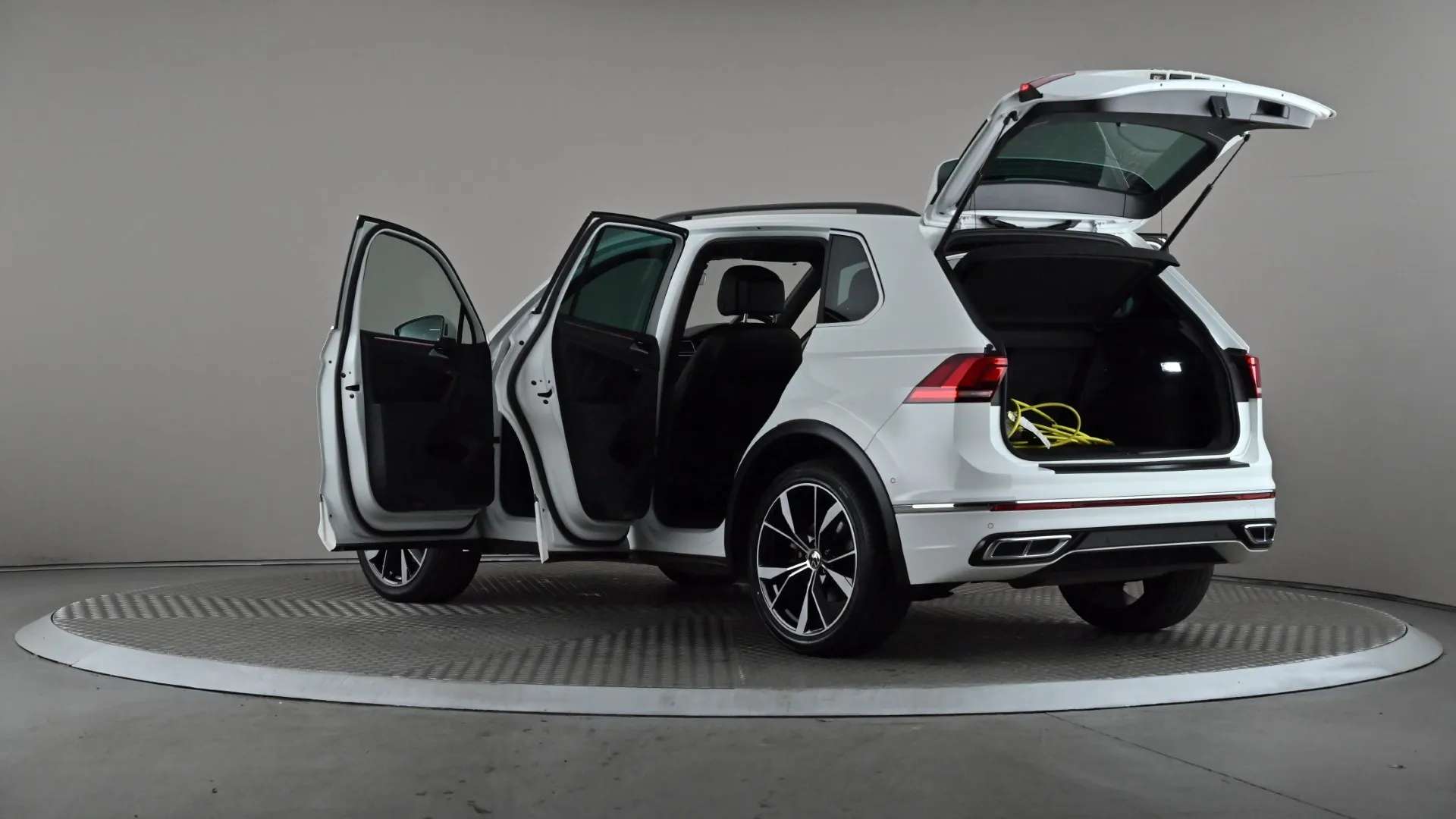 2023 VOLKSWAGEN TIGUAN 2023 VOLKSWAGEN TIGUAN