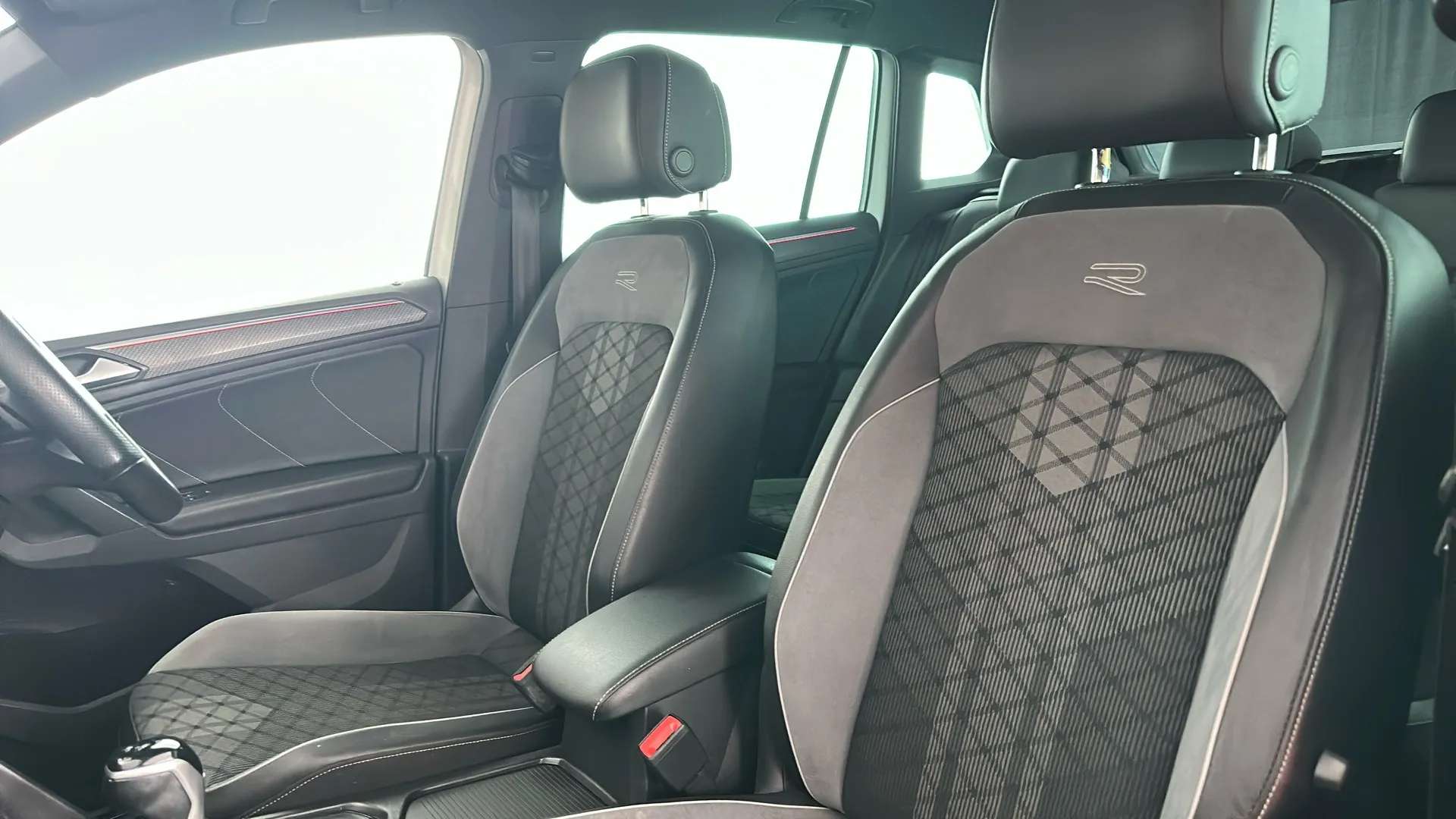 2023 VOLKSWAGEN TIGUAN 2023 VOLKSWAGEN TIGUAN