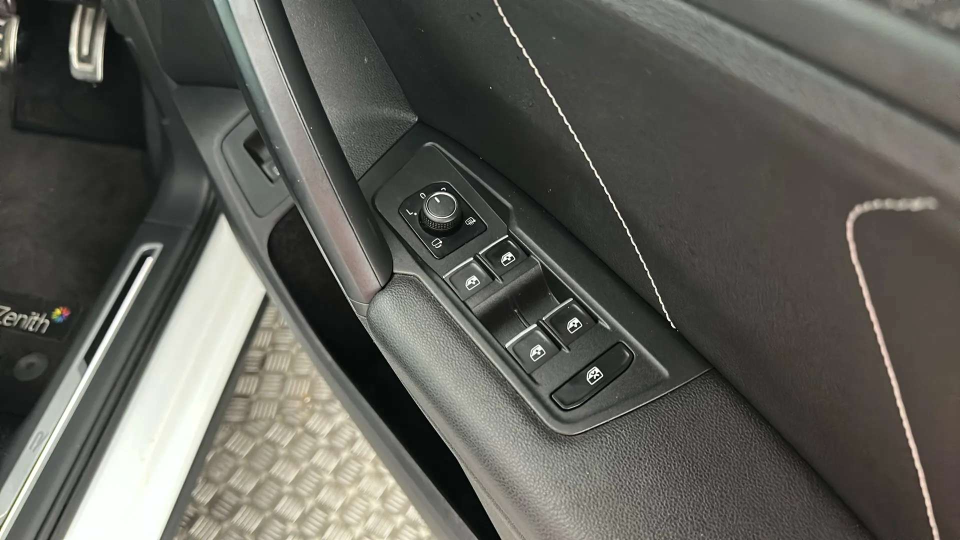 2023 VOLKSWAGEN TIGUAN 2023 VOLKSWAGEN TIGUAN