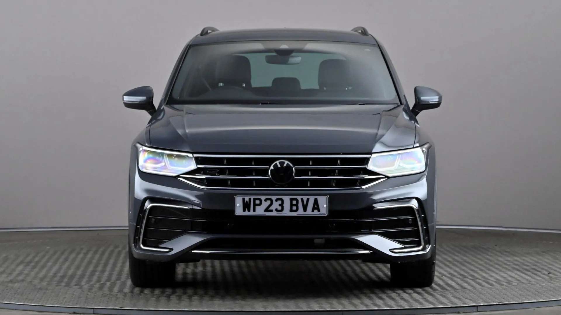 A 2023 VOLKSWAGEN TIGUAN 1.4 TSI eHybrid R-Line DSG A 2023 VOLKSWAGEN TIGUAN 1.4 TSI eHybrid R-Line DSG