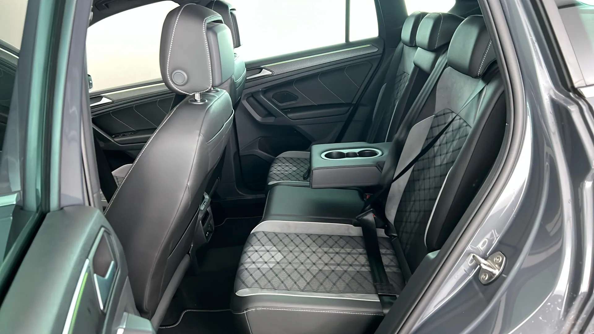 2023 VOLKSWAGEN TIGUAN 2023 VOLKSWAGEN TIGUAN