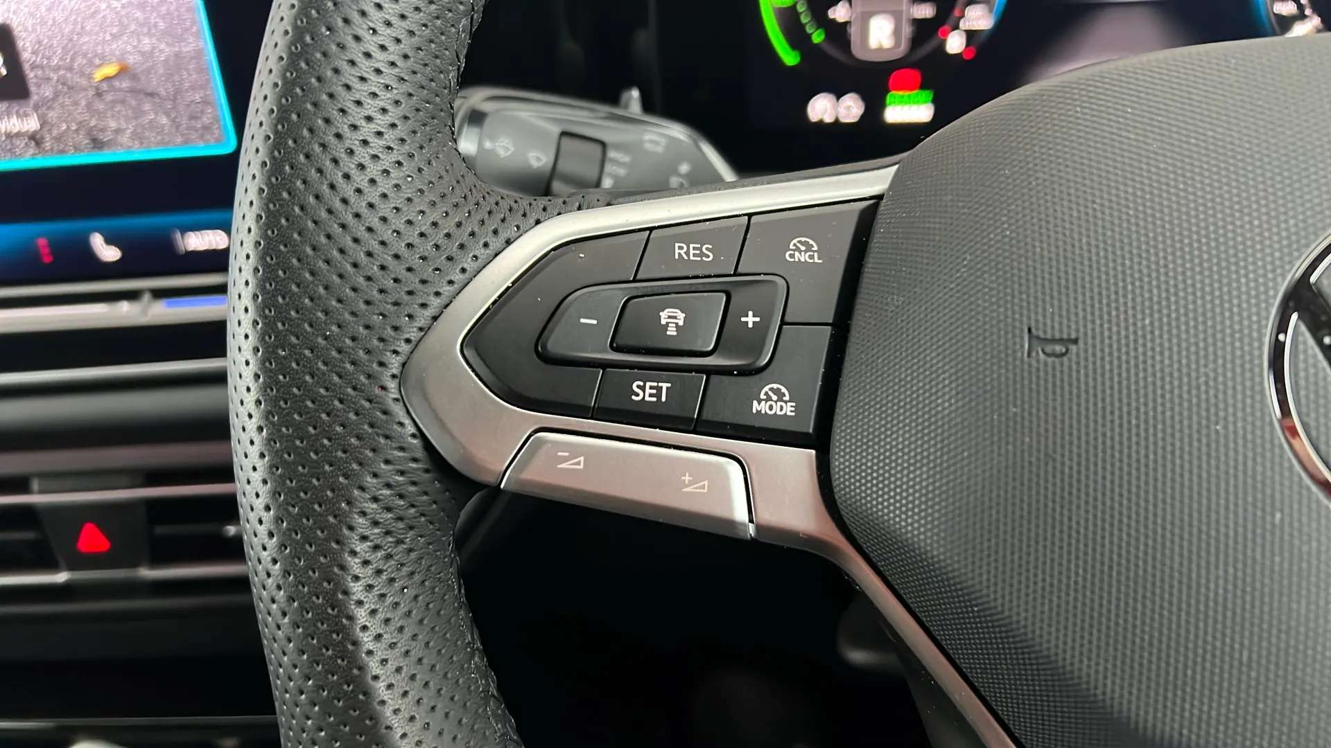 2025 VOLKSWAGEN TIGUAN 2025 VOLKSWAGEN TIGUAN