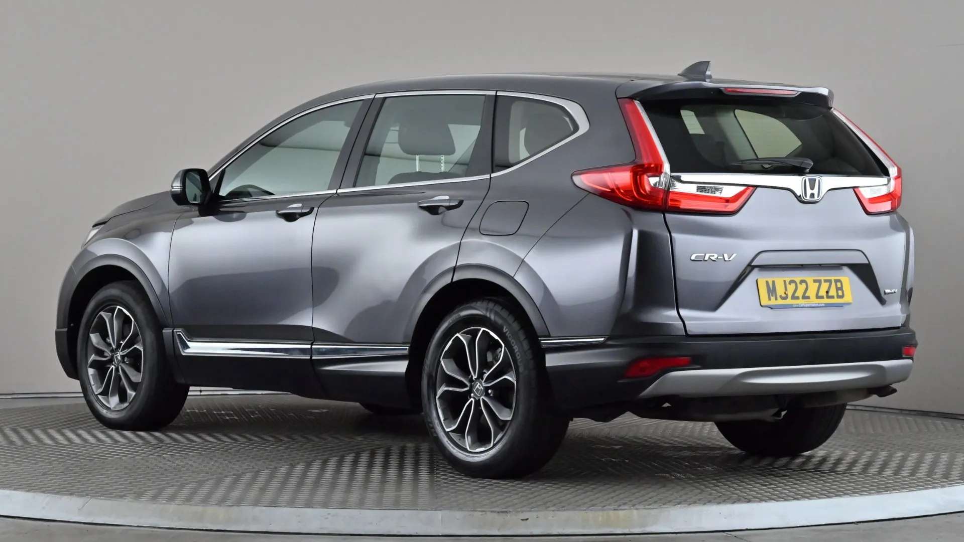 A 2022 HONDA CR-V 2.0 i-MMD Hybrid S 2WD eCVT A 2022 HONDA CR-V 2.0 i-MMD Hybrid S 2WD eCVT