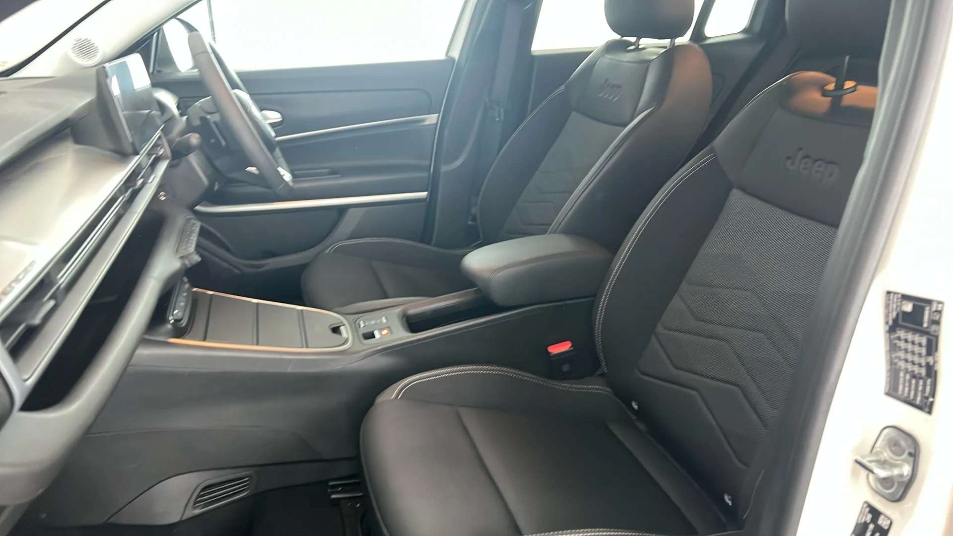 2024 JEEP AVENGER 2024 JEEP AVENGER