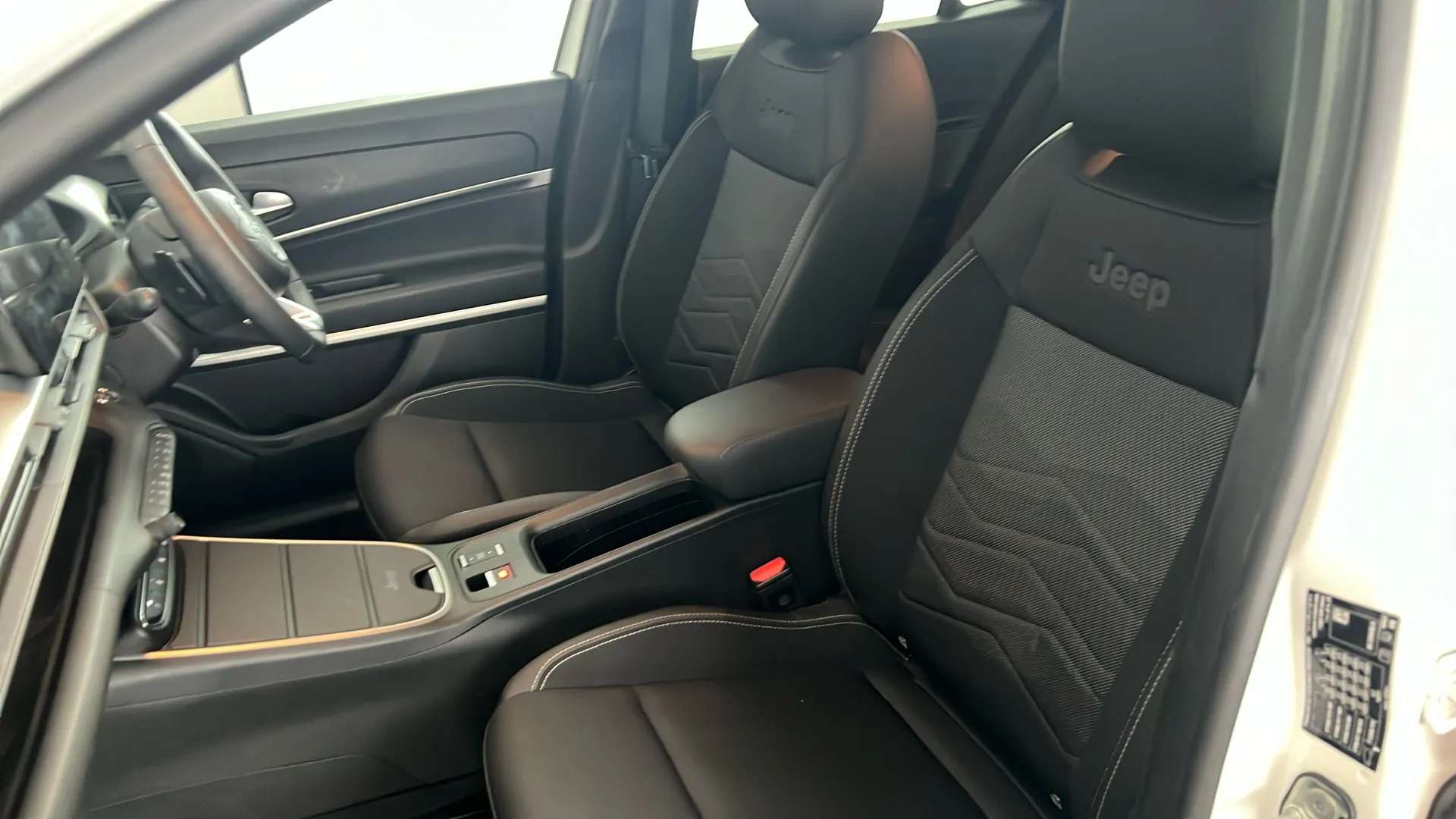 2024 JEEP AVENGER 2024 JEEP AVENGER