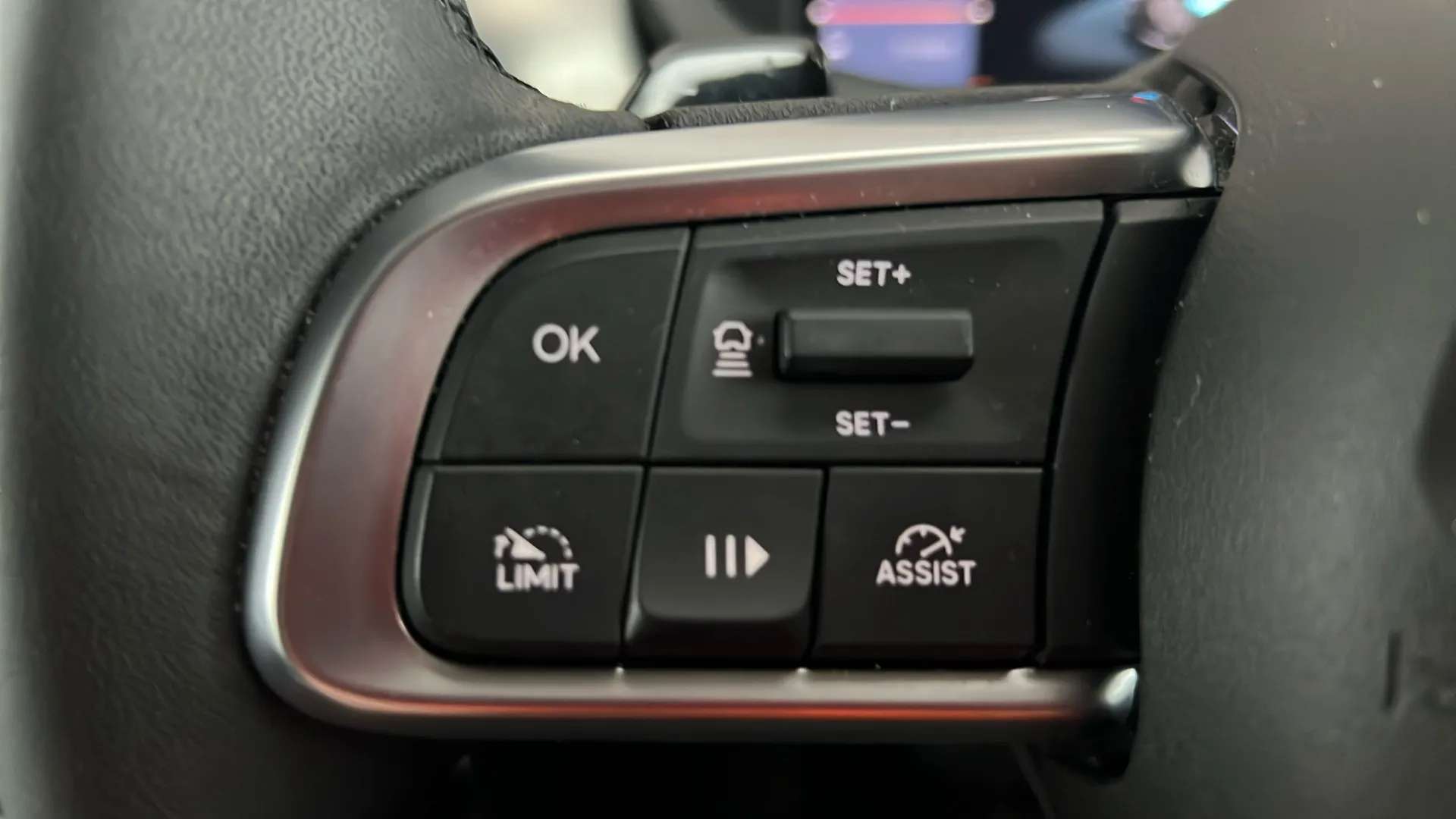 2024 JEEP AVENGER 2024 JEEP AVENGER