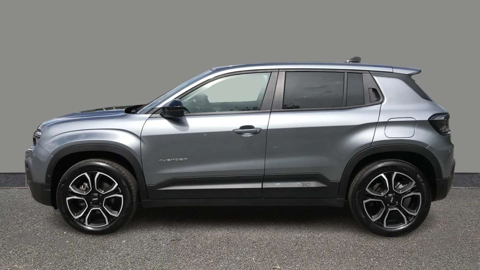 A 2025 JEEP AVENGER 1.2 e-Hybrid Summit DCT A 2025 JEEP AVENGER 1.2 e-Hybrid Summit DCT