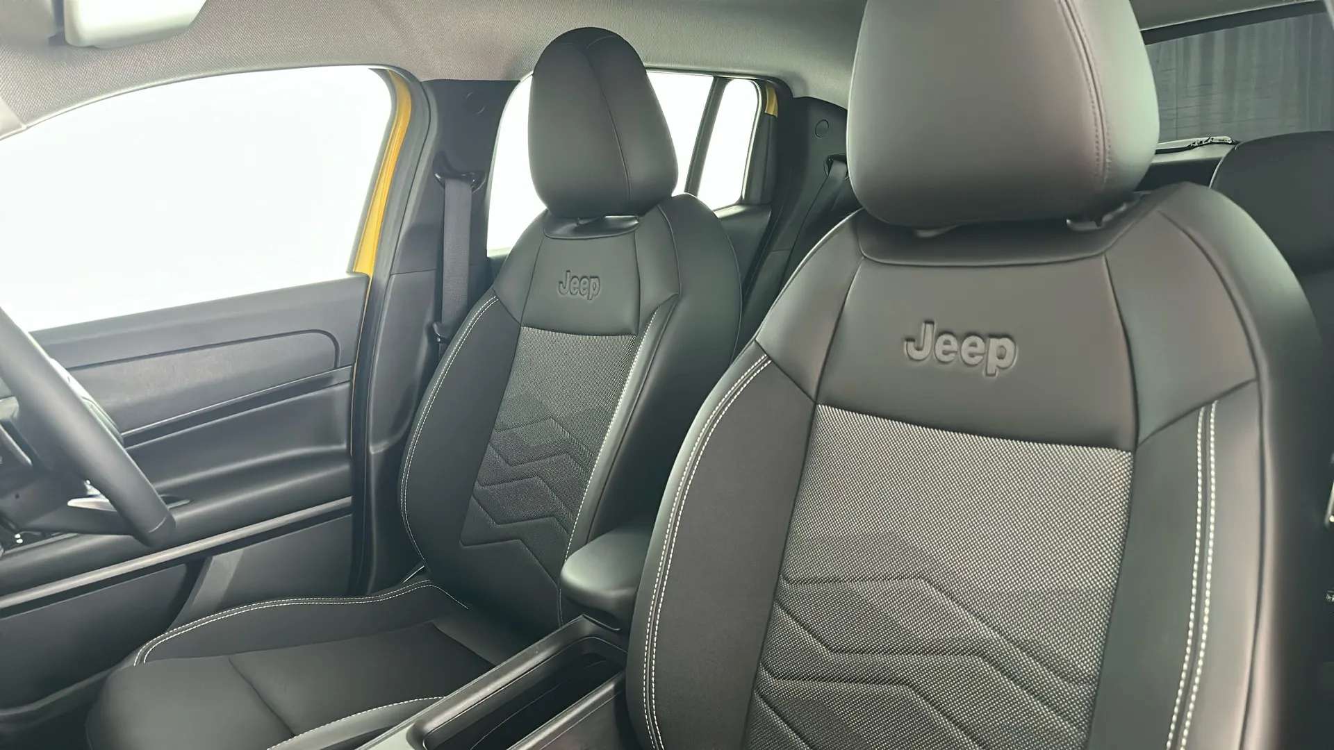 2025 JEEP AVENGER 2025 JEEP AVENGER