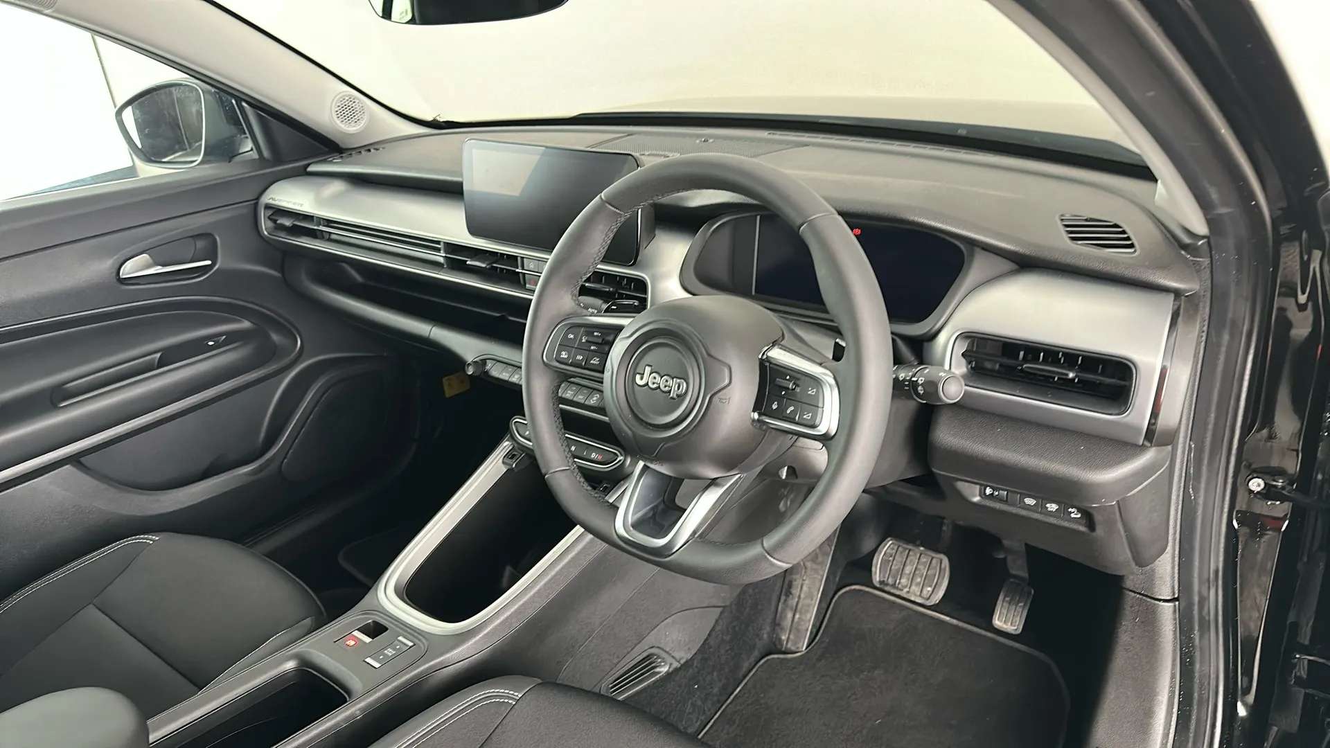 2025 JEEP AVENGER 2025 JEEP AVENGER