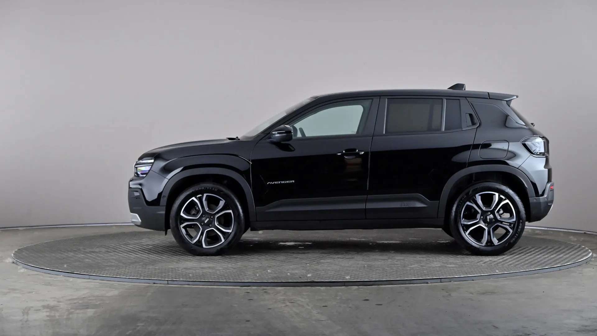 A 2025 JEEP AVENGER 1.2 e-Hybrid Summit DCT A 2025 JEEP AVENGER 1.2 e-Hybrid Summit DCT
