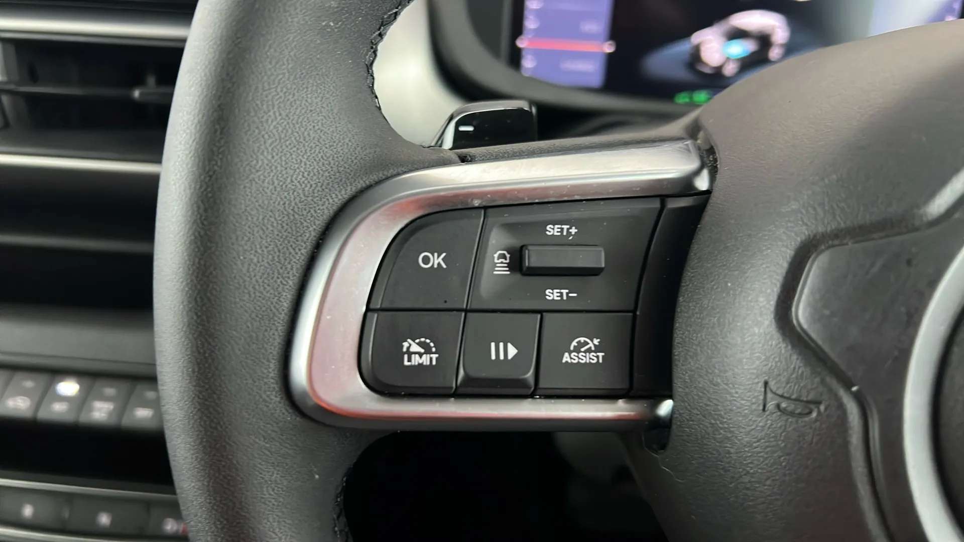 2025 JEEP AVENGER 2025 JEEP AVENGER