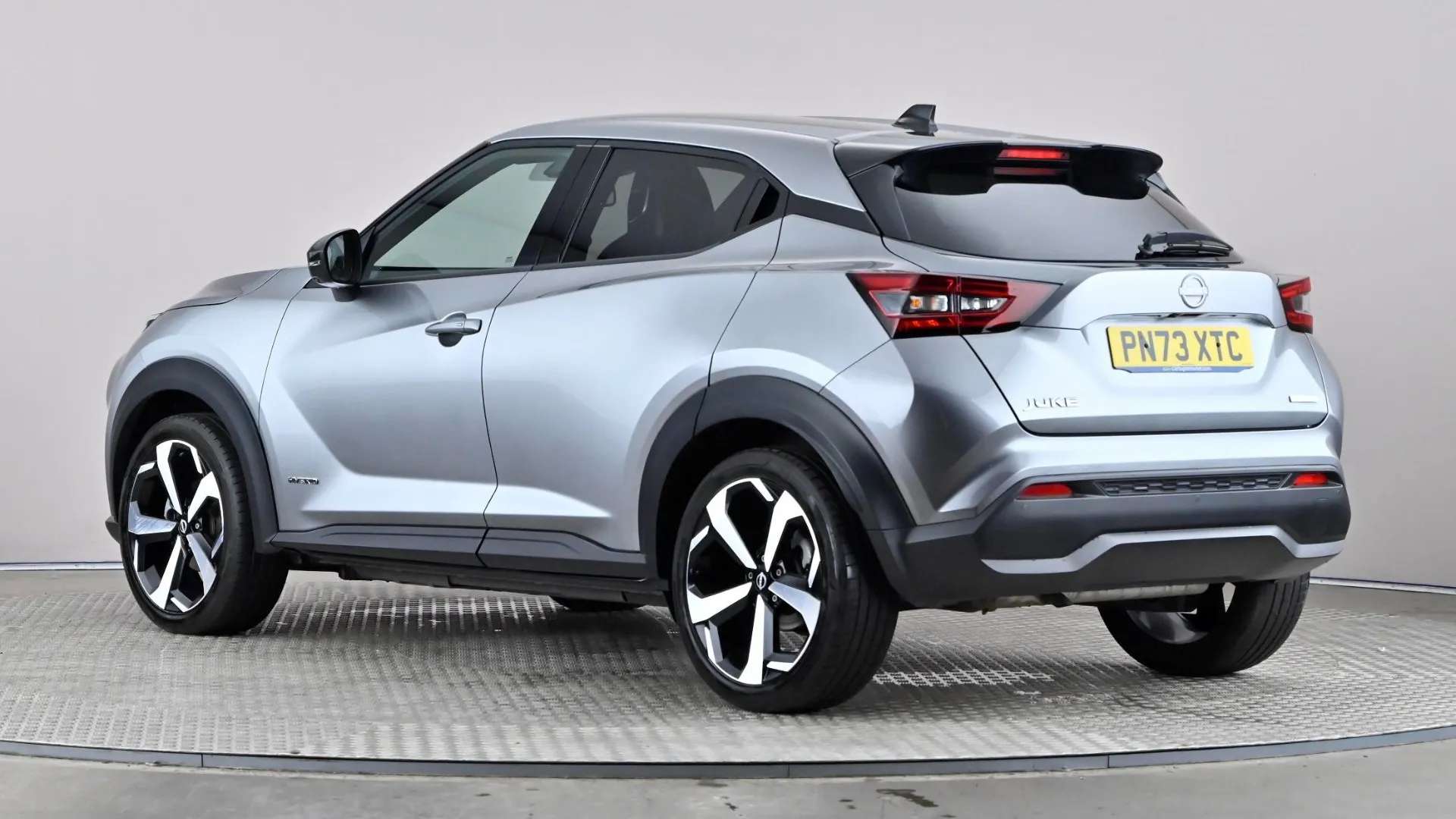 A 2023 NISSAN JUKE 1.6 Hybrid Tekna Auto A 2023 NISSAN JUKE 1.6 Hybrid Tekna Auto