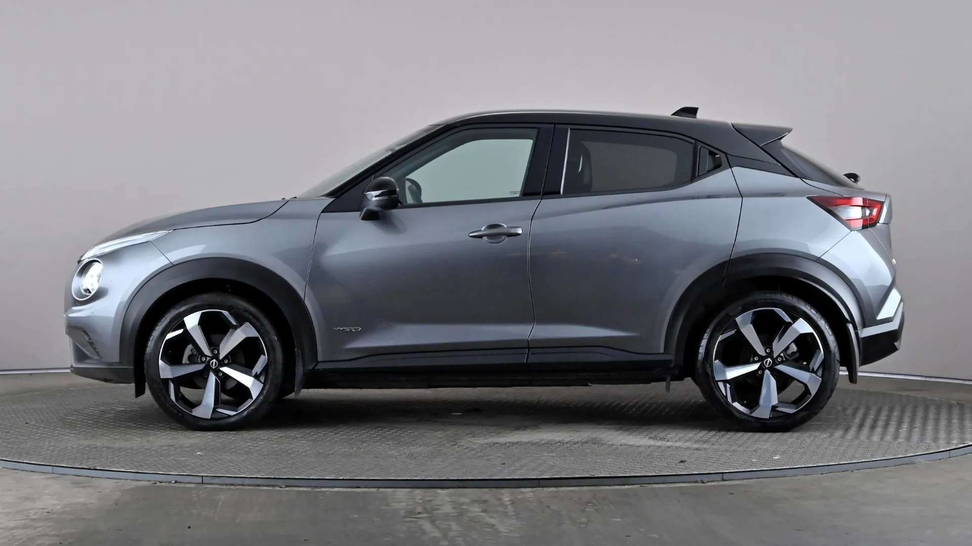 A 2022 NISSAN JUKE 1.6 Hybrid Tekna Auto A 2022 NISSAN JUKE 1.6 Hybrid Tekna Auto