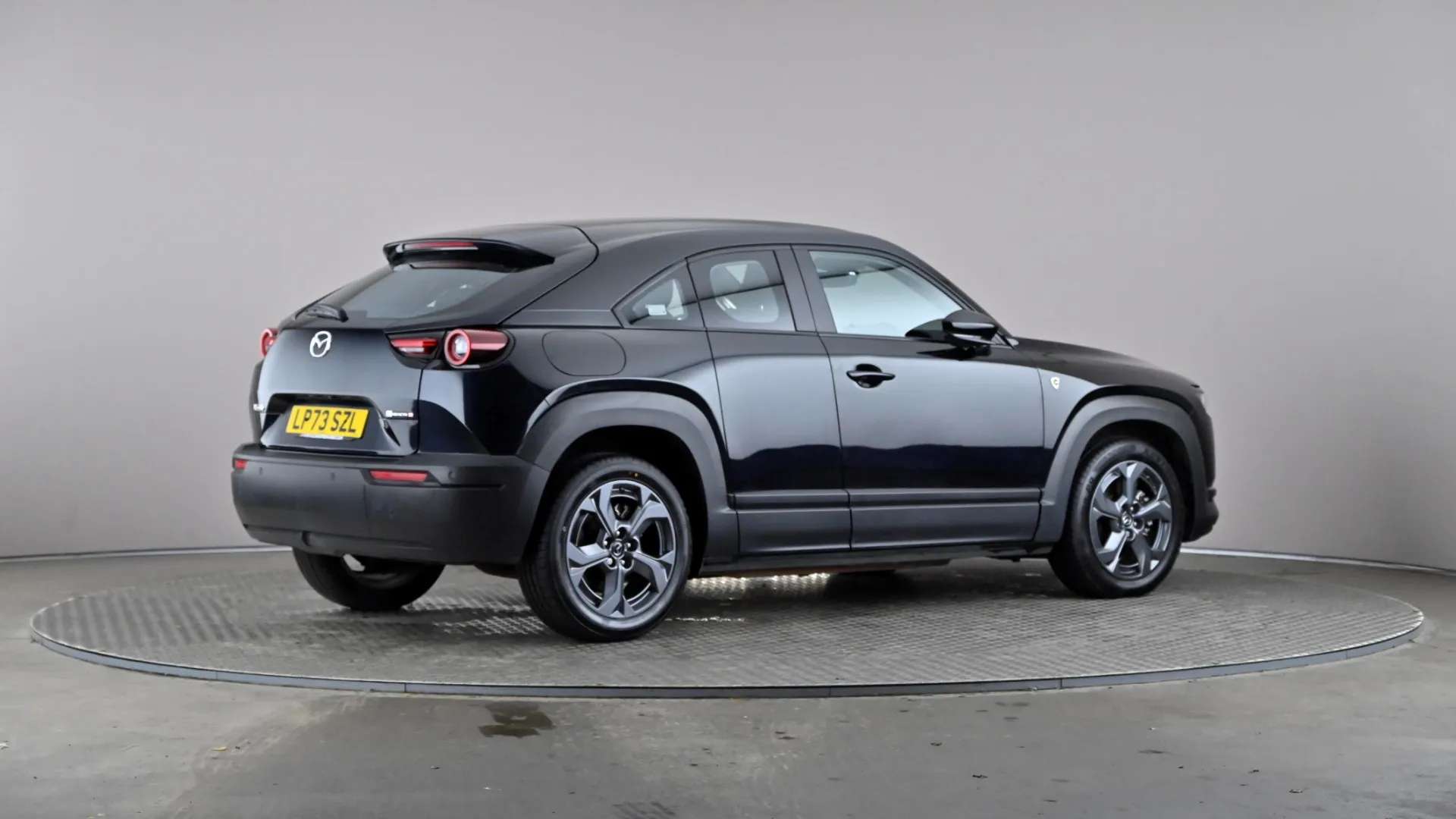 2023 MAZDA MX-30 2023 MAZDA MX-30