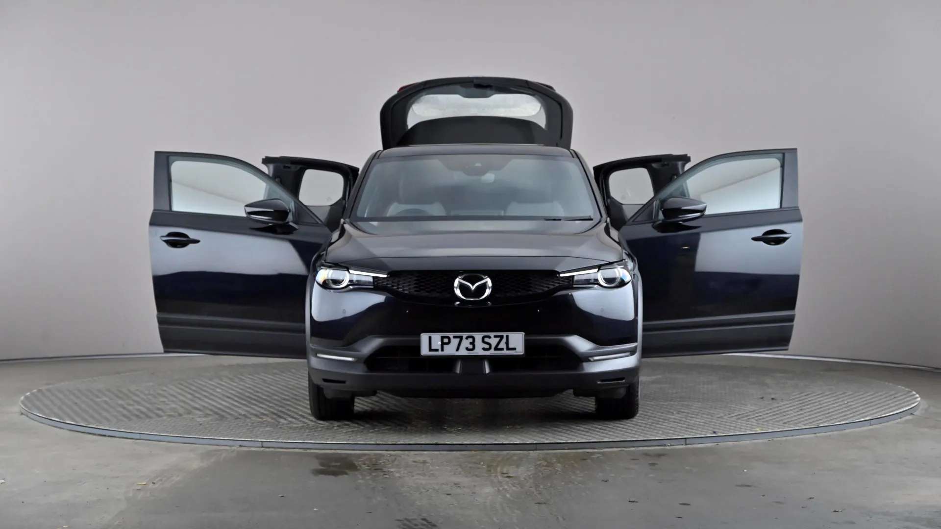 2023 MAZDA MX-30 2023 MAZDA MX-30