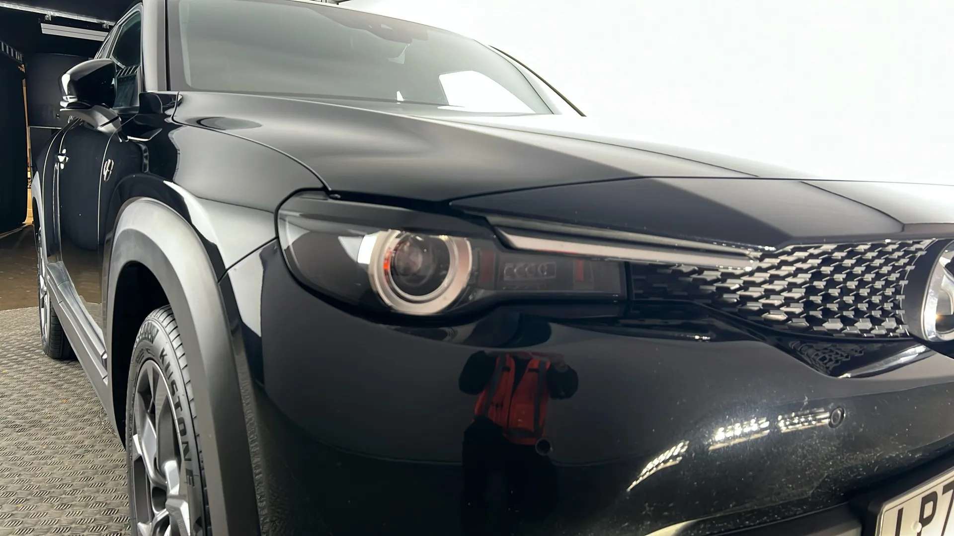 2023 MAZDA MX-30 2023 MAZDA MX-30