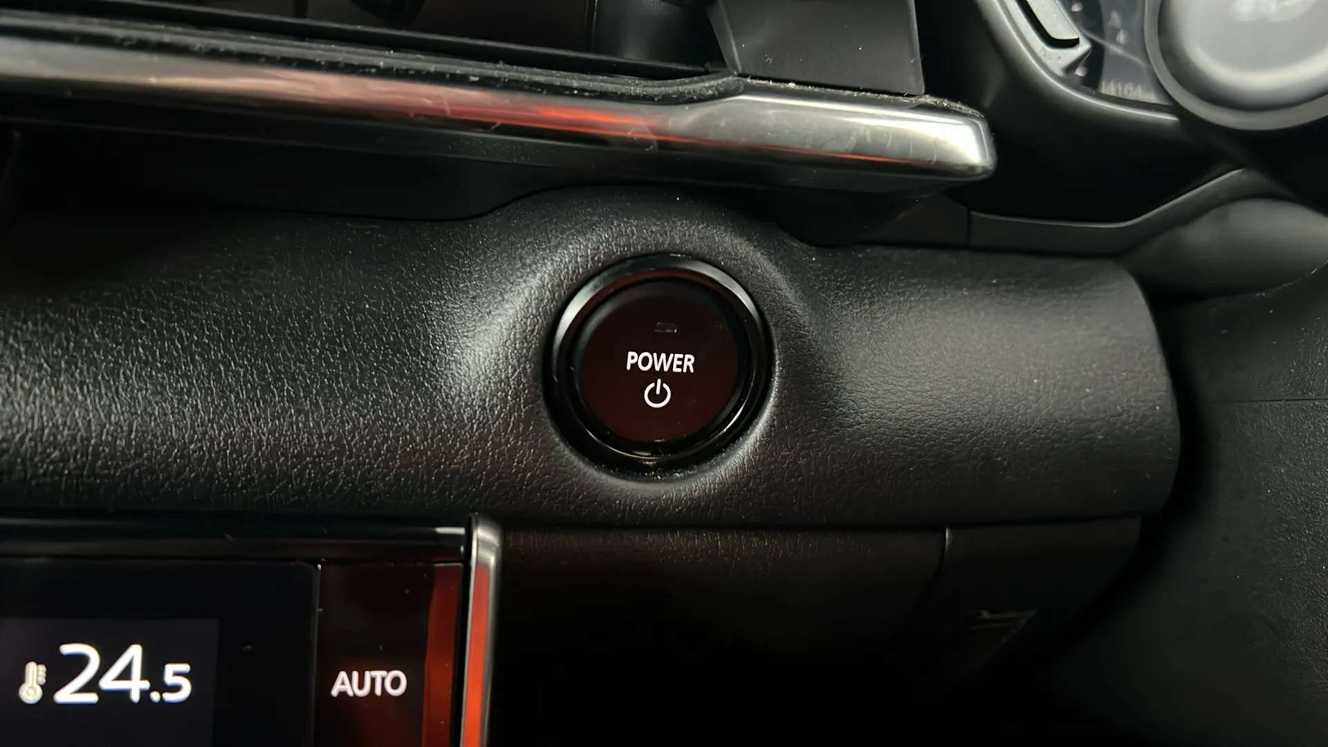 2023 MAZDA MX-30 2023 MAZDA MX-30