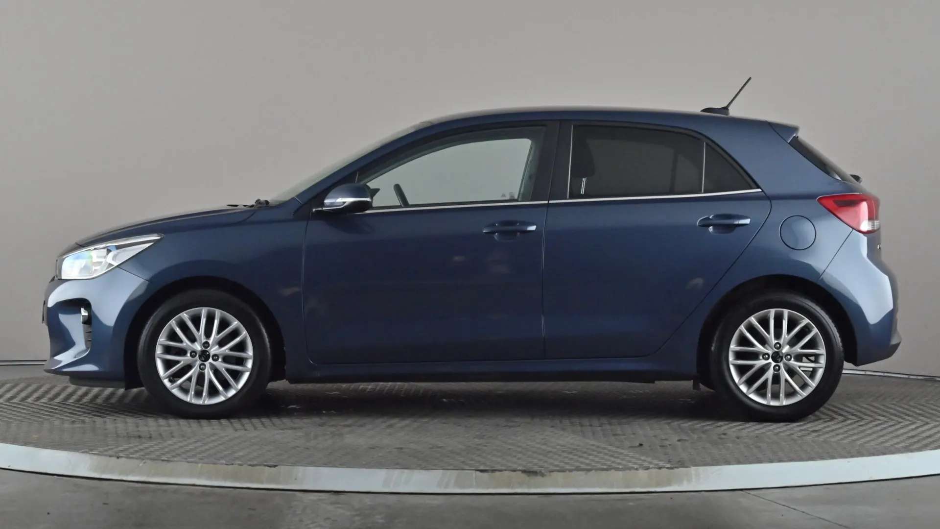 A 2017 KIA RIO 1.0 T GDi 3 A 2017 KIA RIO 1.0 T GDi 3