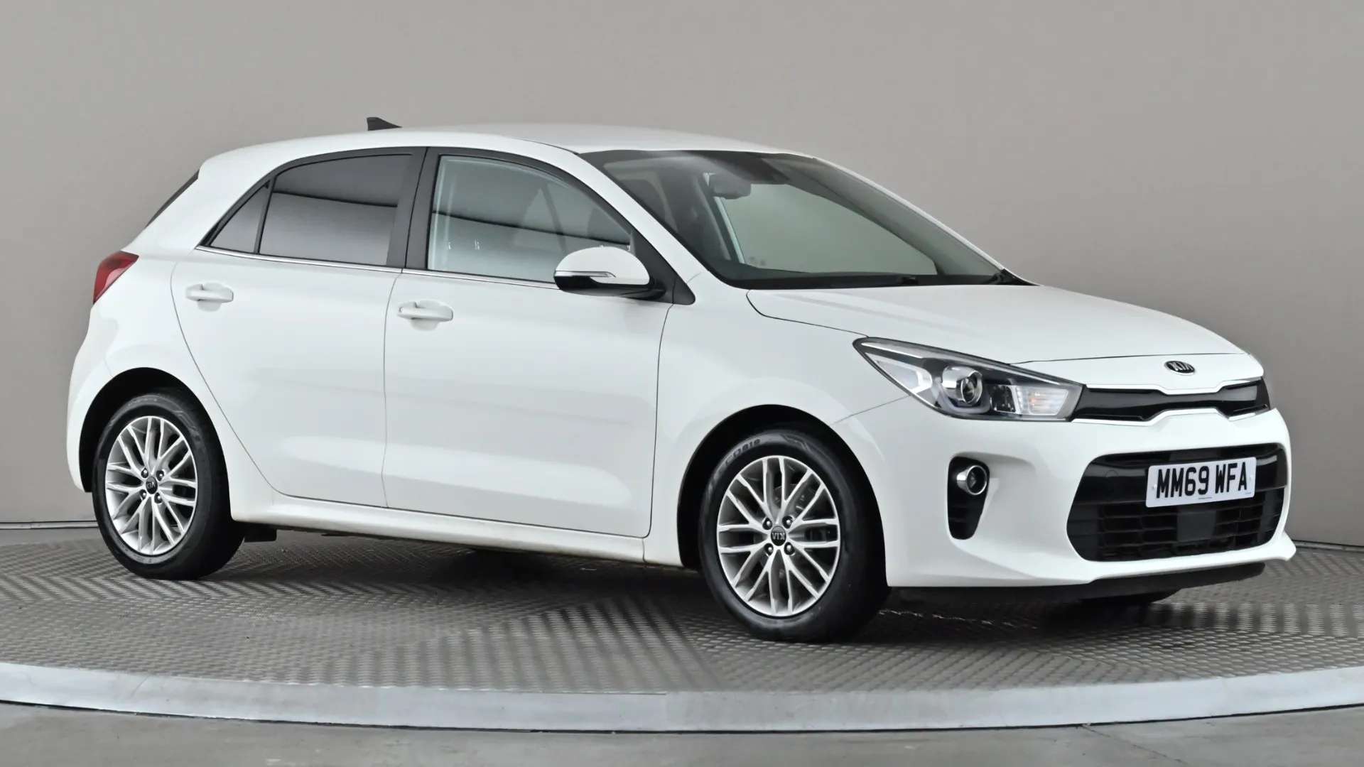 A 2020 KIA RIO 1.0 T GDi 3 A 2020 KIA RIO 1.0 T GDi 3