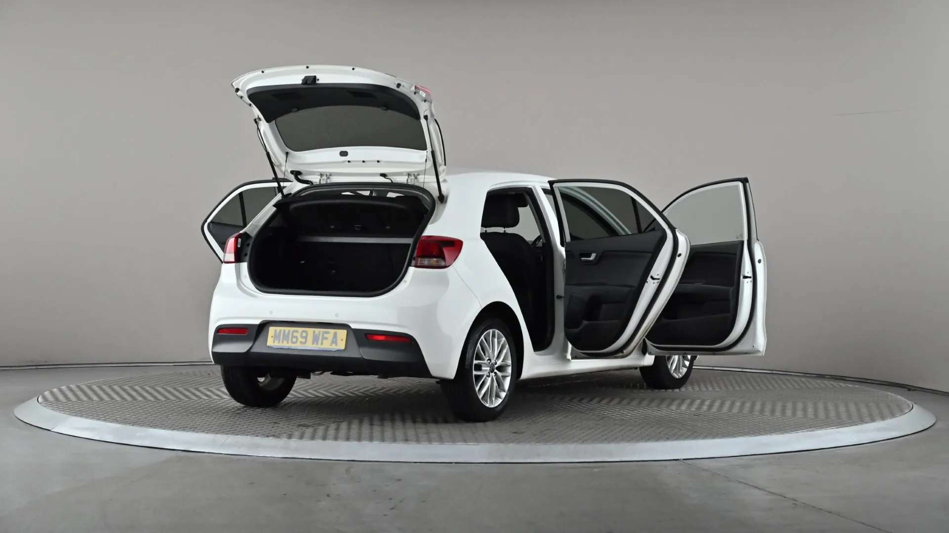 2020 KIA RIO 2020 KIA RIO