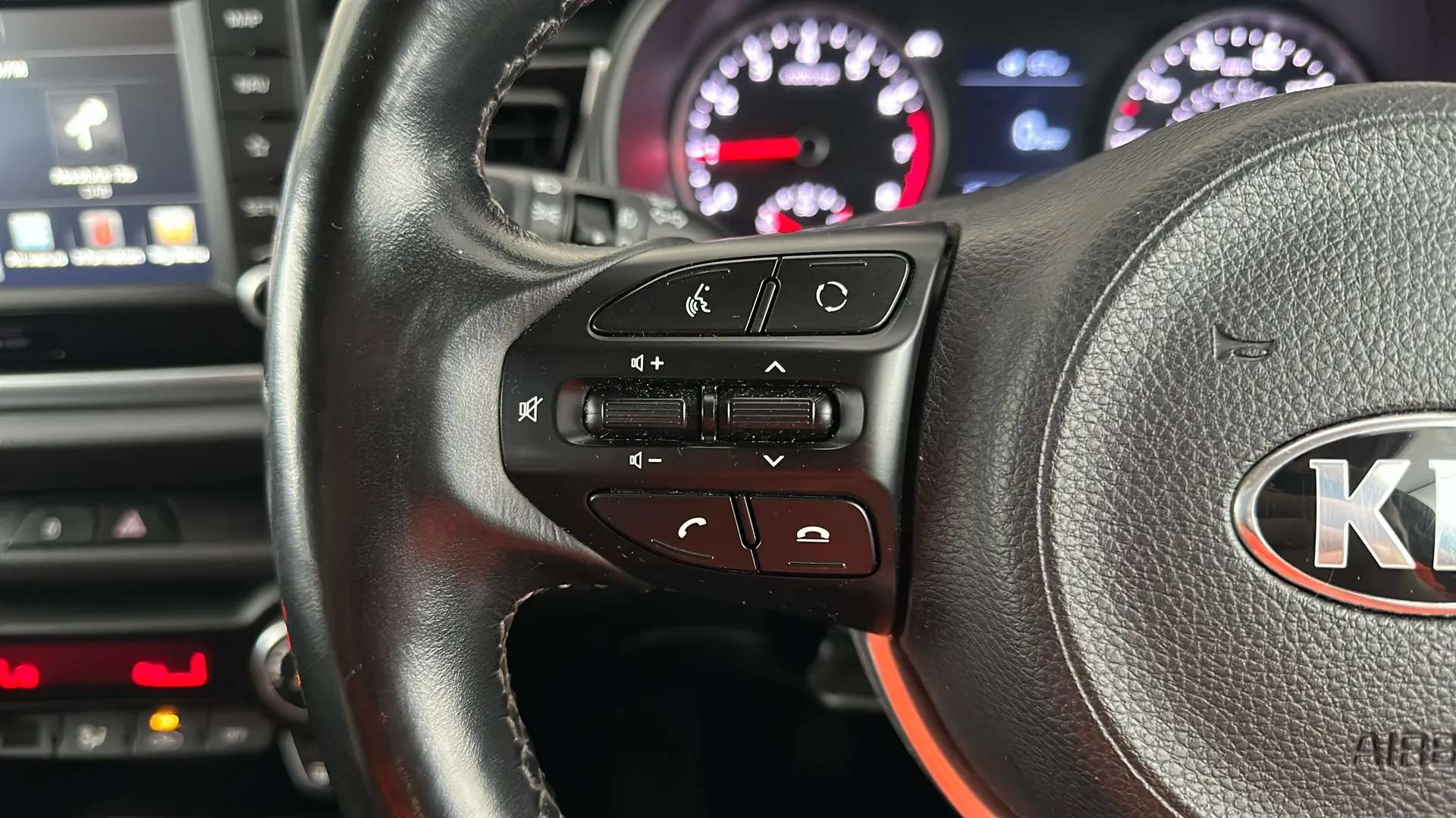 2020 KIA RIO 2020 KIA RIO