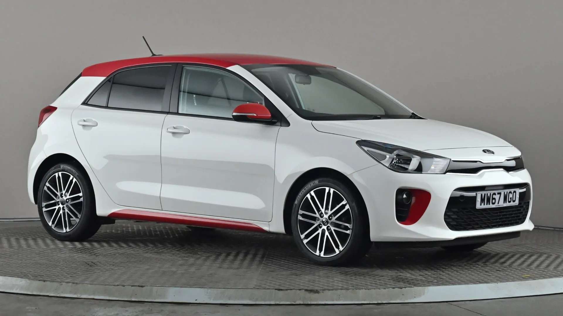 A 2017 KIA RIO 1.25 Pulse A 2017 KIA RIO 1.25 Pulse