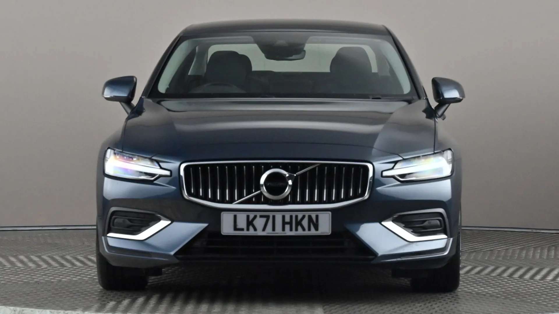 2021 VOLVO S60 2021 VOLVO S60