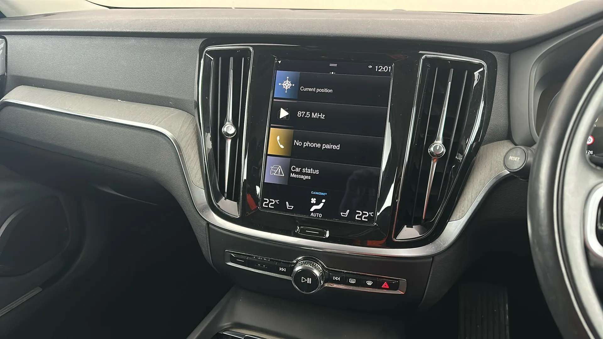 2021 VOLVO S60 2021 VOLVO S60