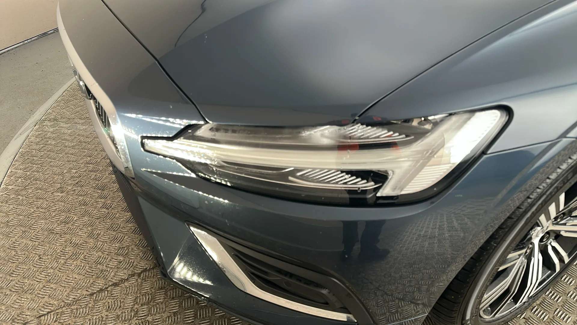 2021 VOLVO S60 2021 VOLVO S60